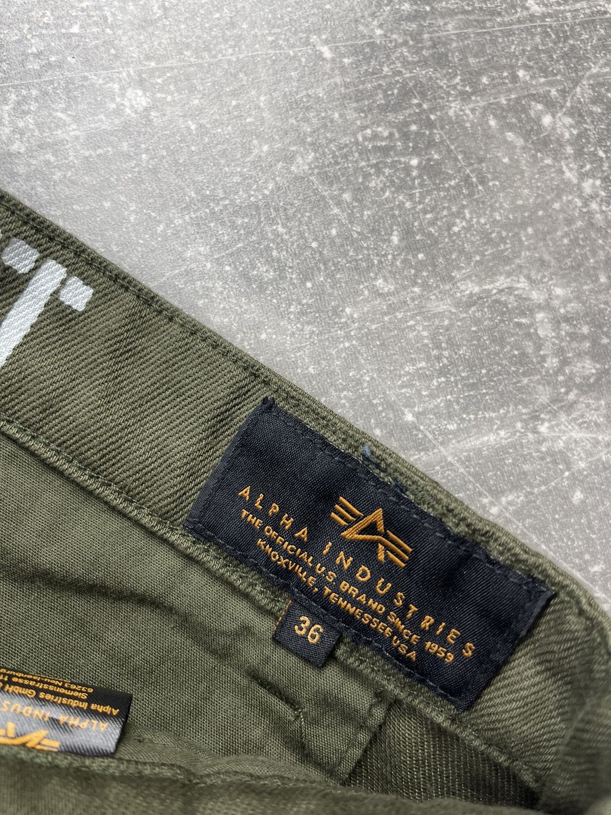 Alpha Industries Alpha Industries Aircraft Pant Military Green Cargo Pants Size US 32 / EU 48 - 14 Thumbnail
