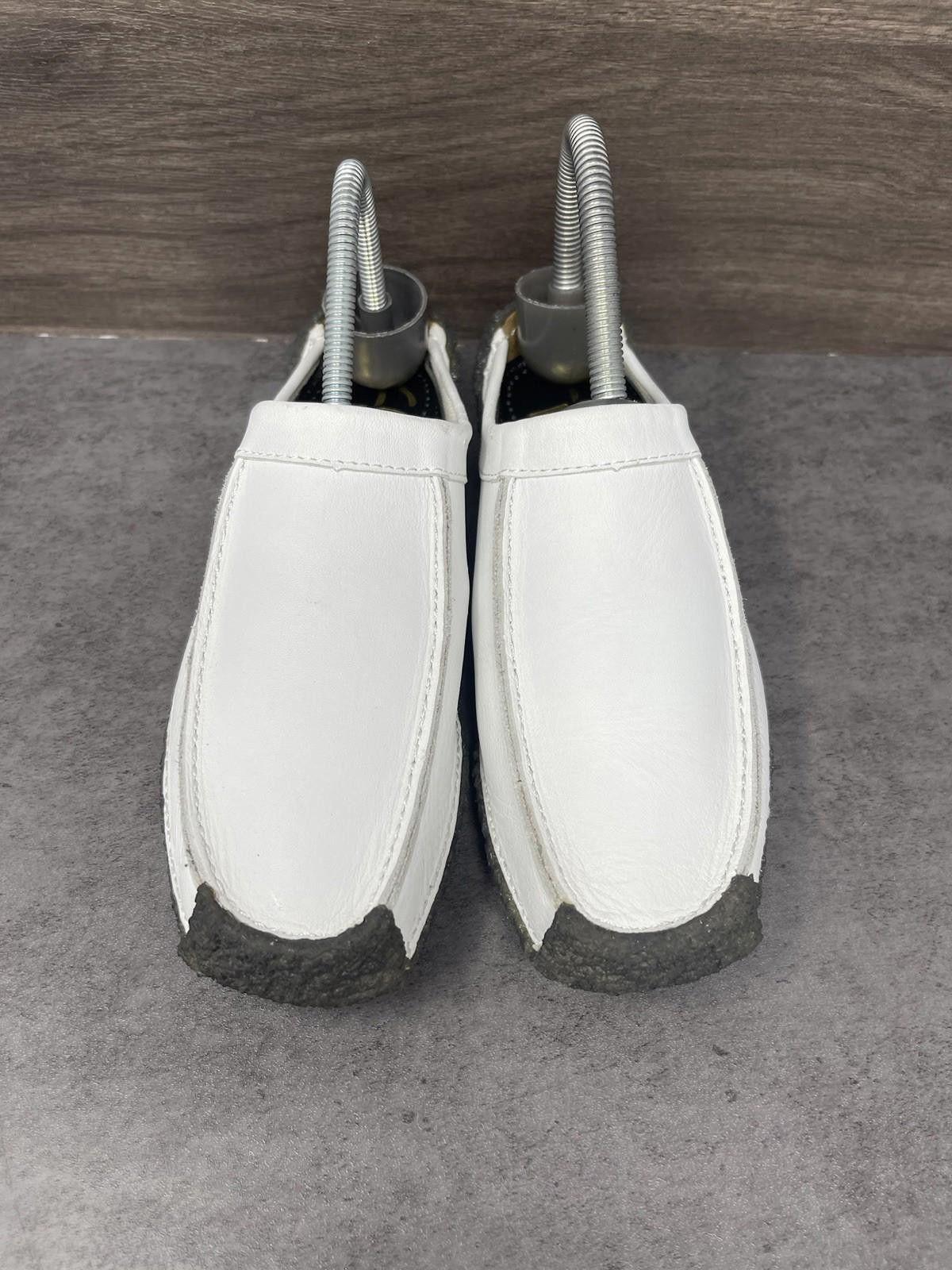 Clarks Clarks Wallabees Shoes Womens Size 5.5 White Leather Mule Size US 5.5 / IT 35.5 - 3 Thumbnail