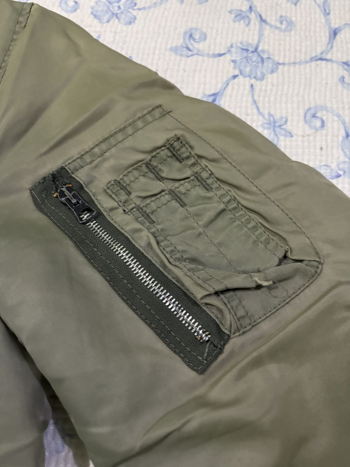 Alpha Industries Alpha Industries USAF USA Flight Jacket Size US L / EU 52-54 / 3 - 12 Thumbnail