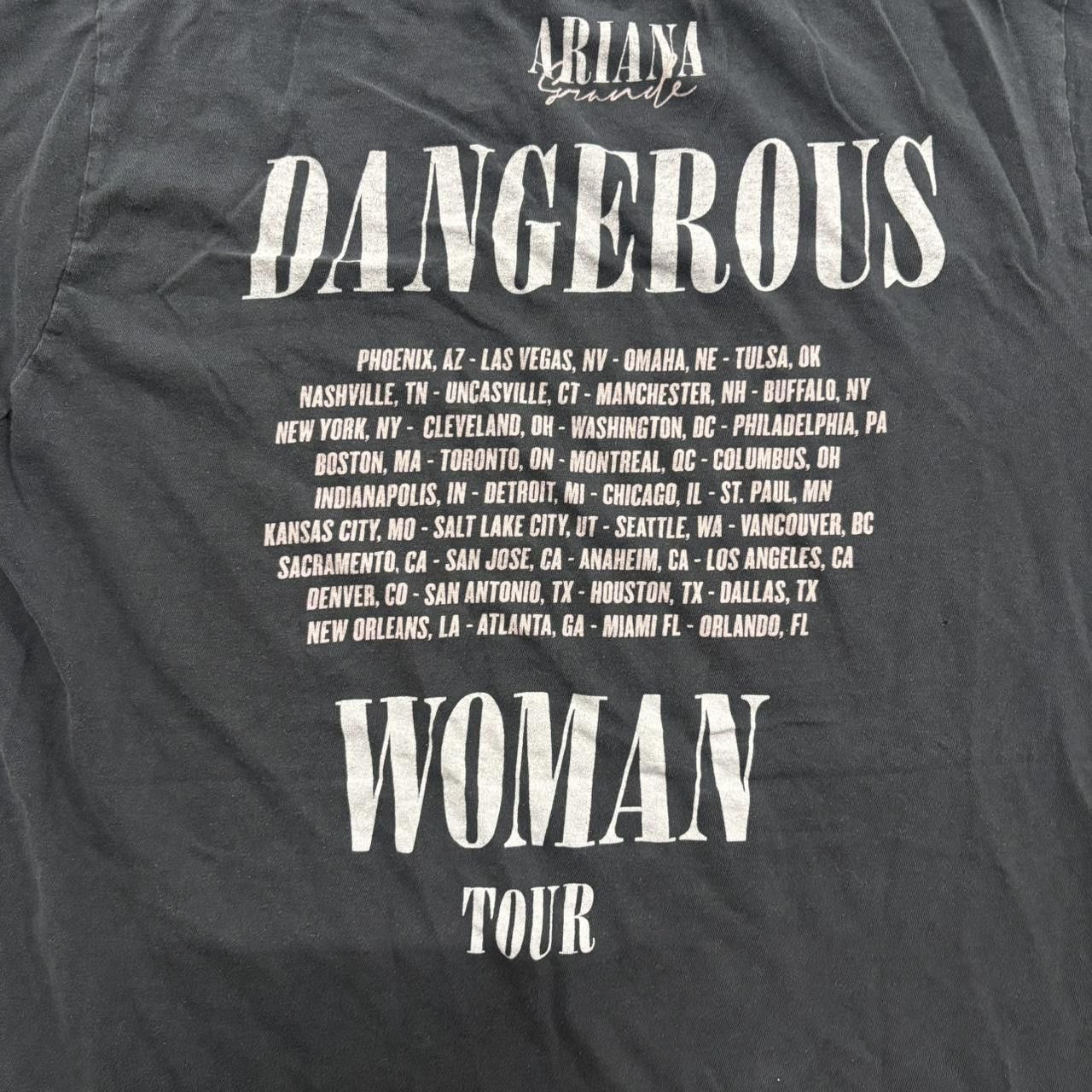 Vintage Crazy Vintage Y2K/2000s Ariana Grande Dangerous Woman Tour Tee! Size S / US 4 / IT 40 - 2 Thumbnail