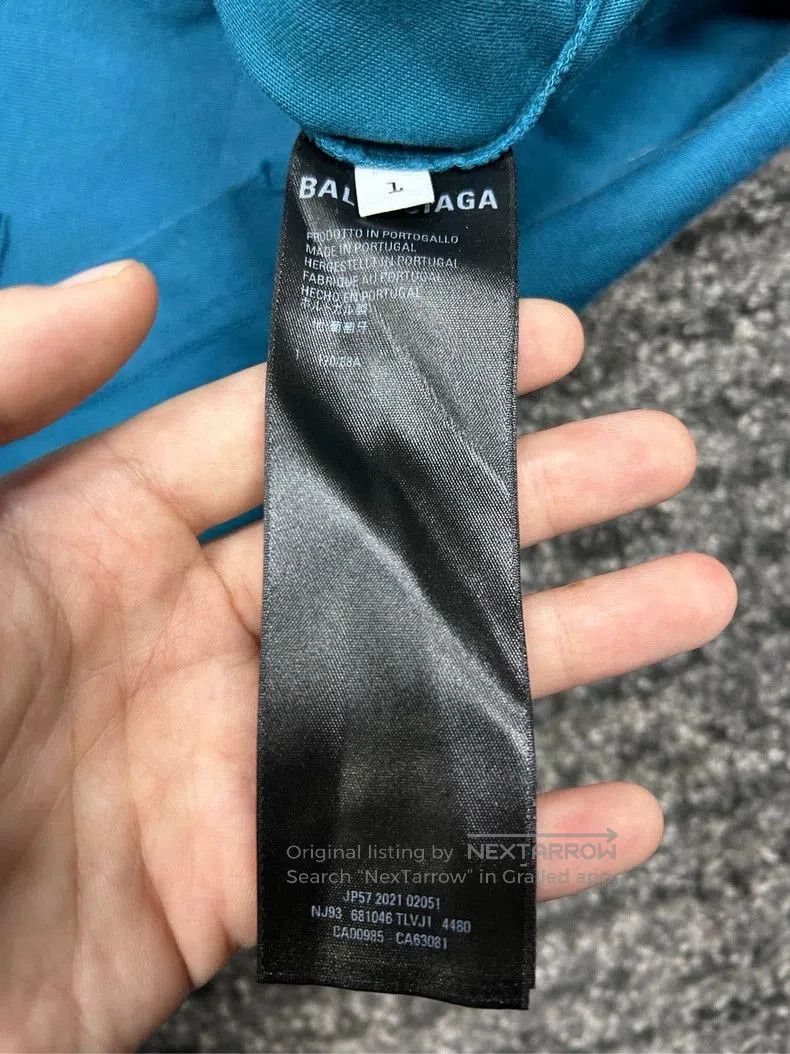 Balenciaga Balenciaga Distressed Blue Long Sleeve. Size US L / EU 52-54 / 3 - 4 Thumbnail
