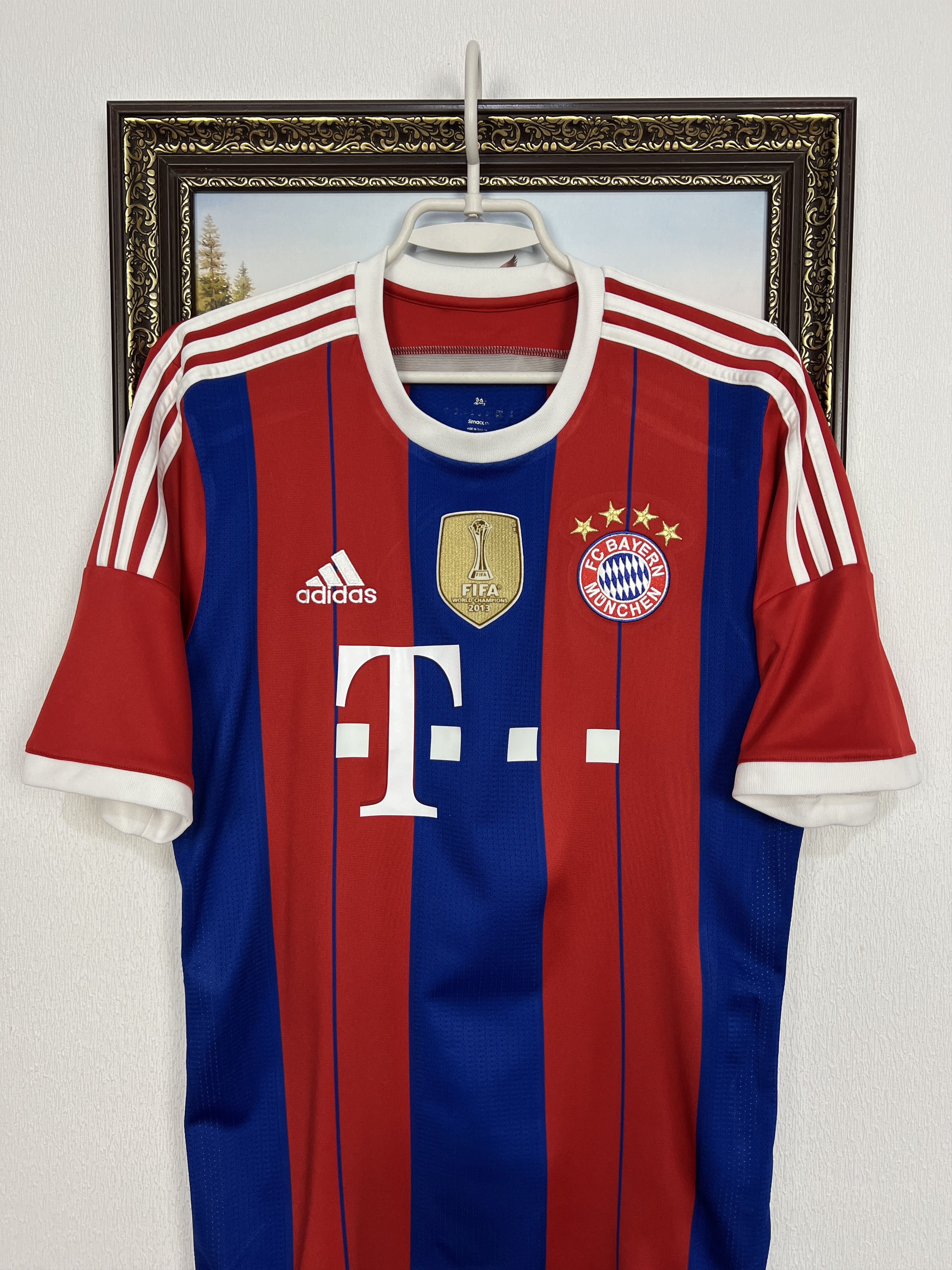 Adidas Bayern Munich Home football shirt 2014 Adidas #10 Robben Size US M / EU 48-50 / 2 - 5 Thumbnail