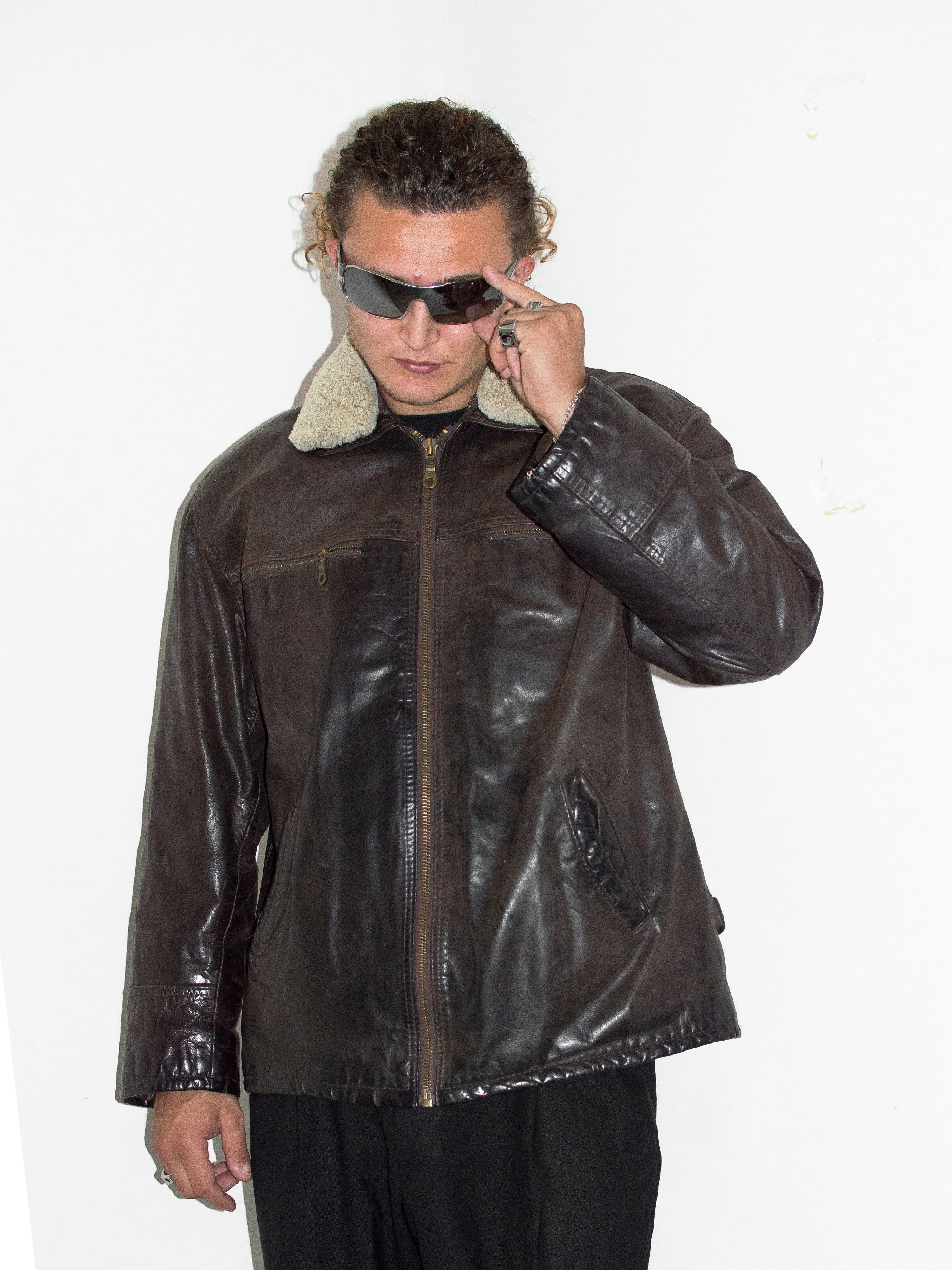 Japanese Brand × Vintage Vintage 90s Oversize Khaki Brown Real Leather Jacketb Size US XL / EU 56 / 4 - 2 Thumbnail