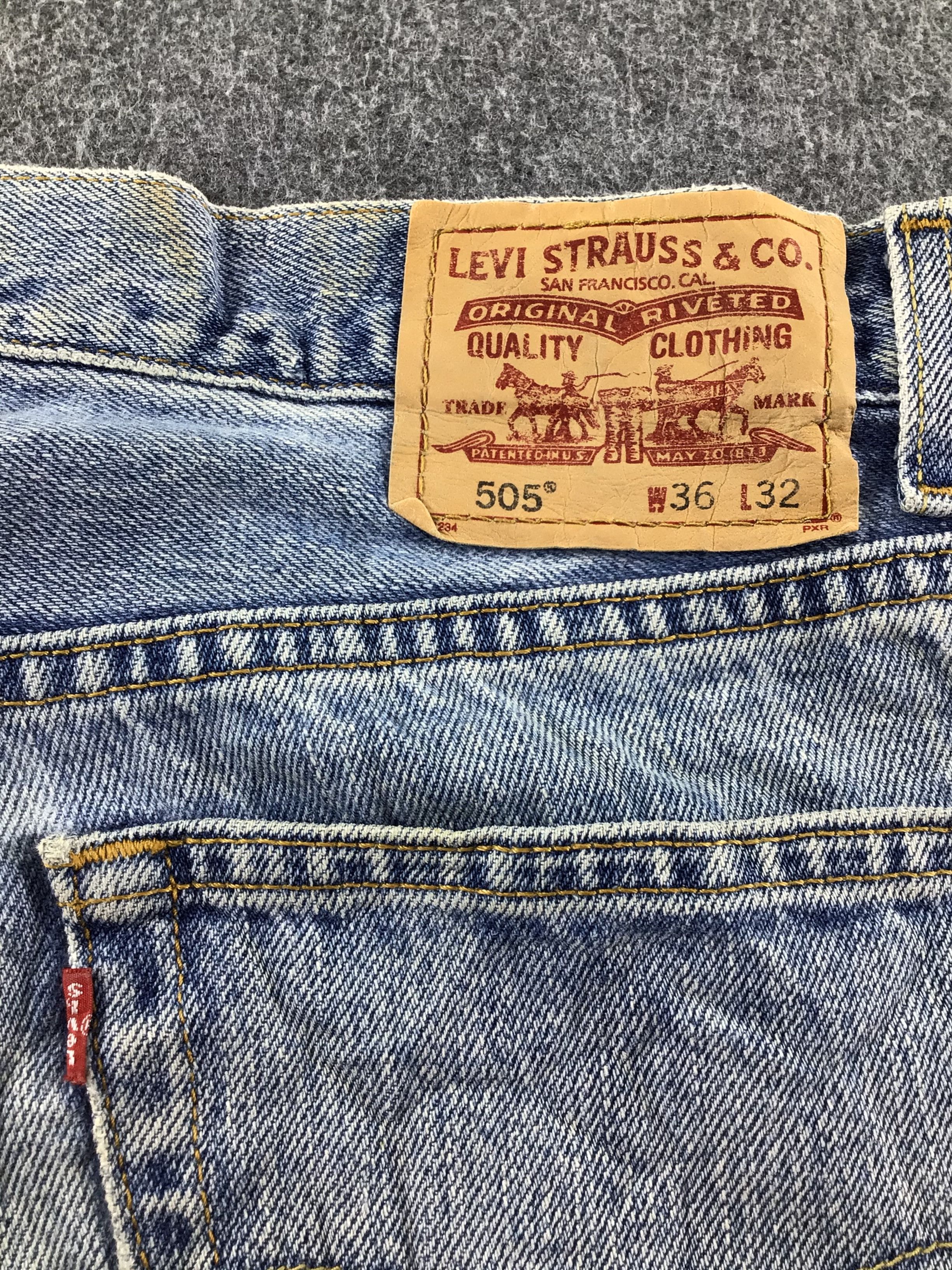Levi's Vintage Levis 505 Jeans Stone Washed Denim -J519 Size US 35 - 5 Thumbnail