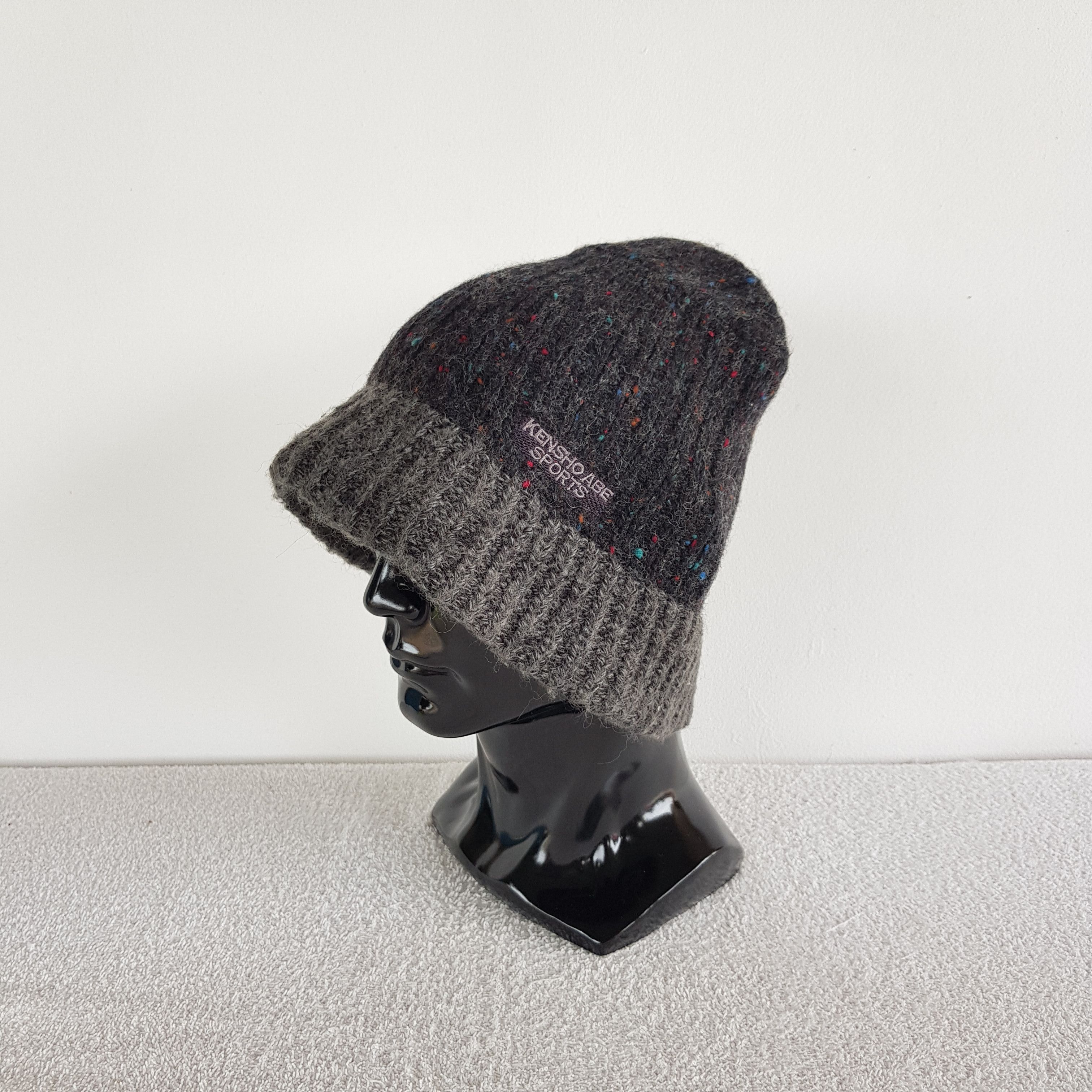 Kensho Abe Vintage Kensho Abe Sports Beanie Snow Cap Hats. Size ONE SIZE - 1 Thumbnail