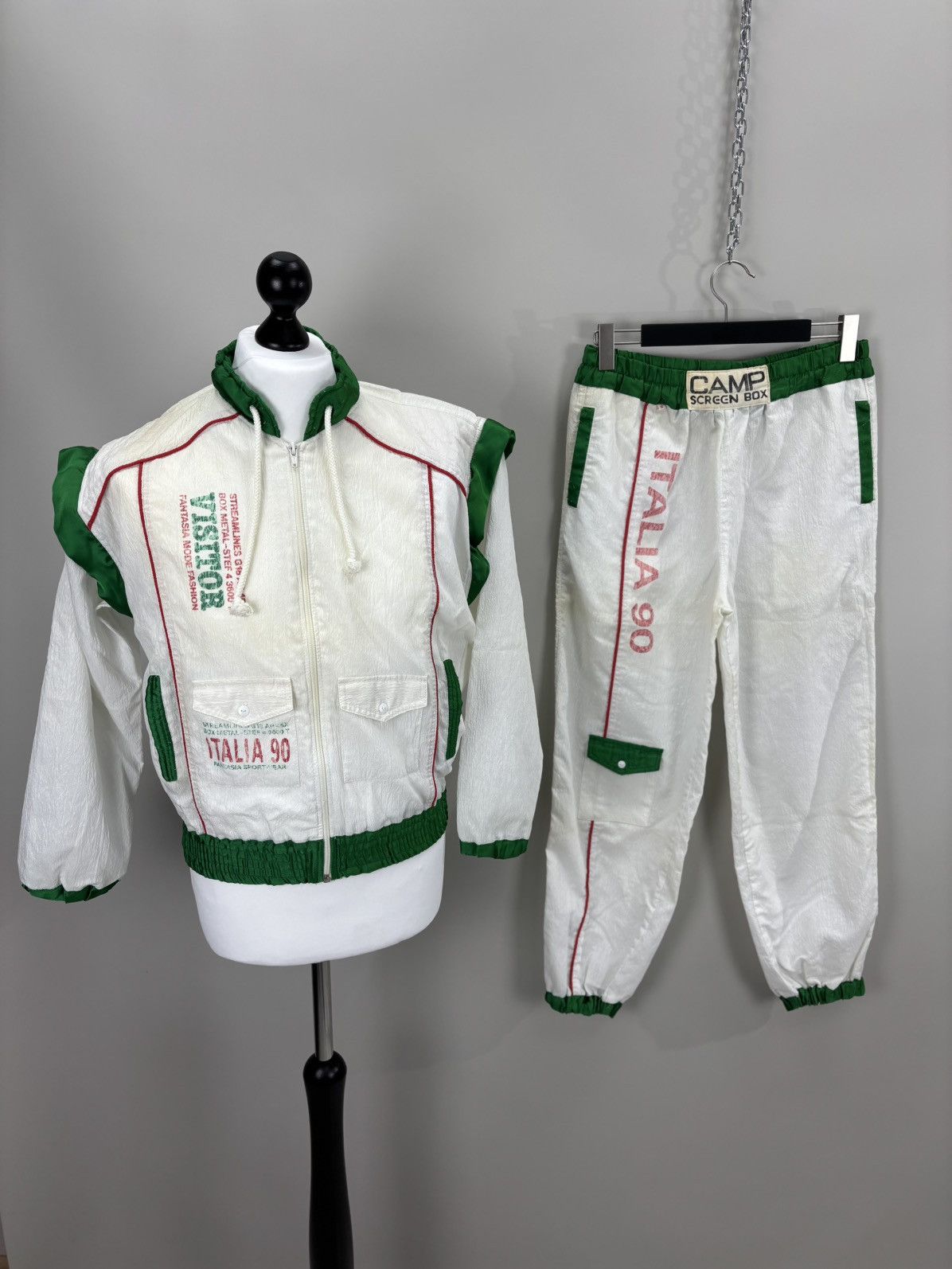 Vintage Vintage suit football world championship Italia 1990 Size S Size US S / EU 44-46 / 1 - 1 Thumbnail