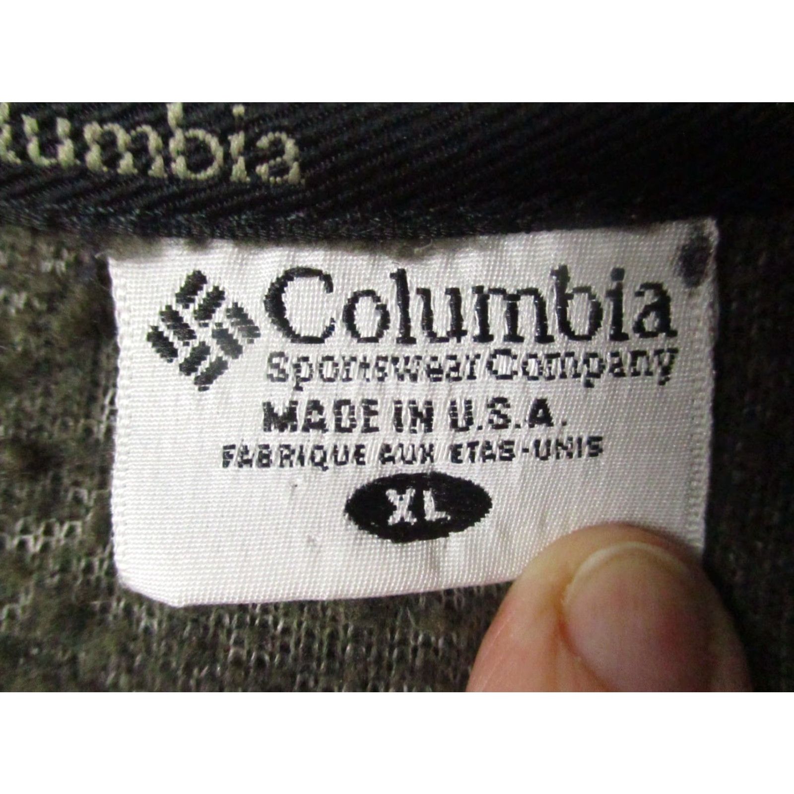 Vintage VINTAGE Columbia Pullover Sweater XL Dark Gray Made in USA Size US XL / EU 56 / 4 - 2 Thumbnail