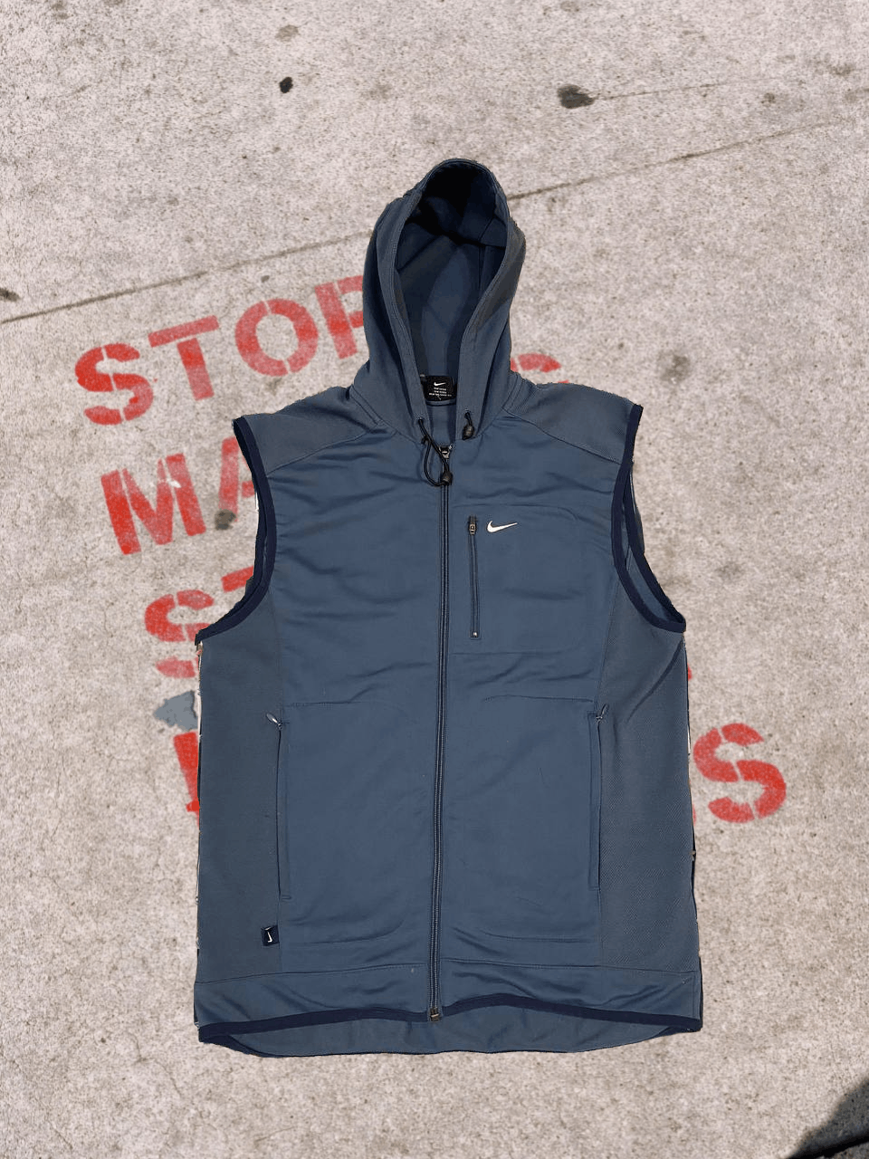 Nike Vintage nike vest Size US M / EU 48-50 / 2 - 1 Thumbnail