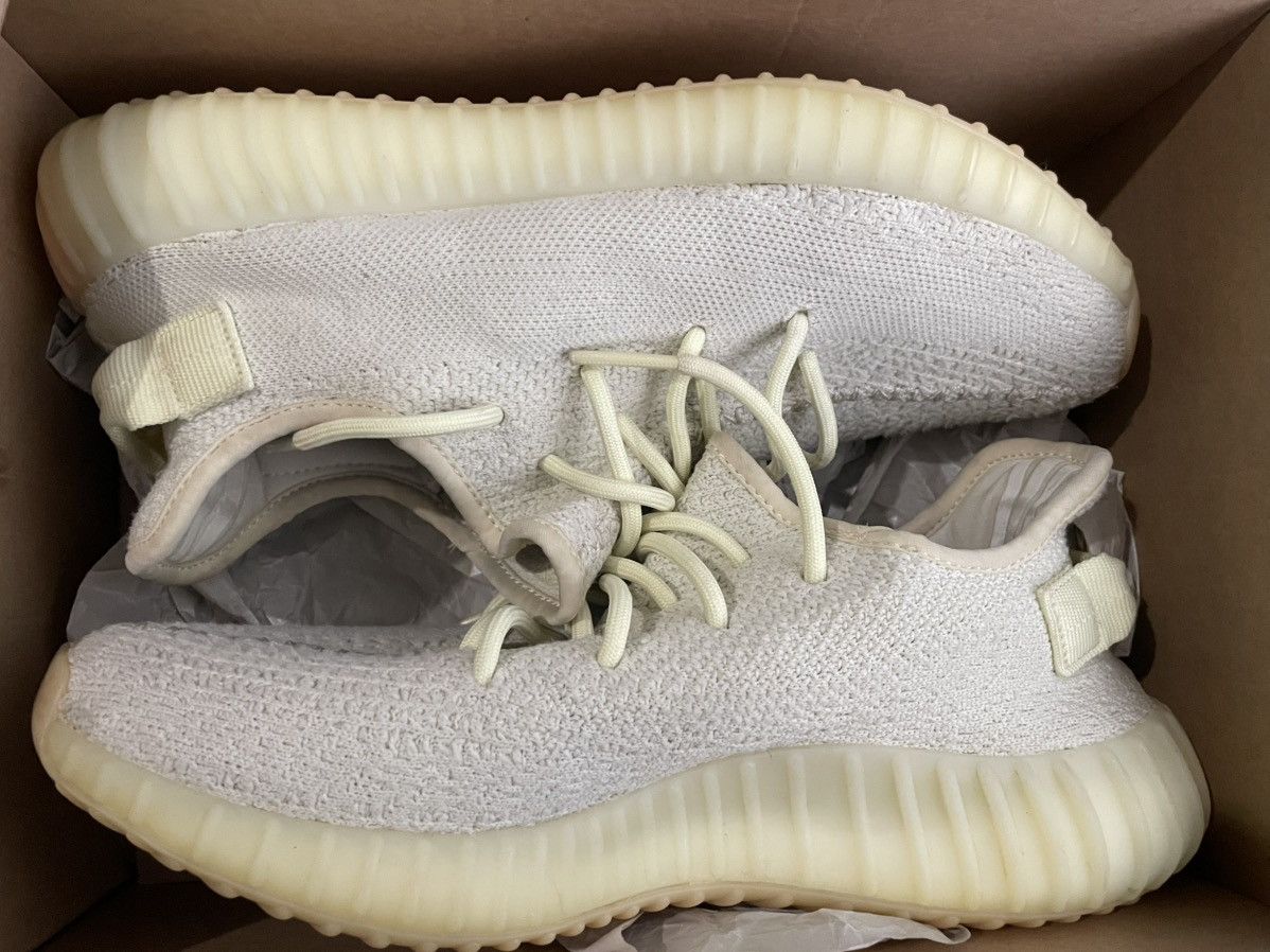 Yeezy Yeezy 350 butter size 8.5 Size US 8.5 / EU 41-42 - 1 Thumbnail
