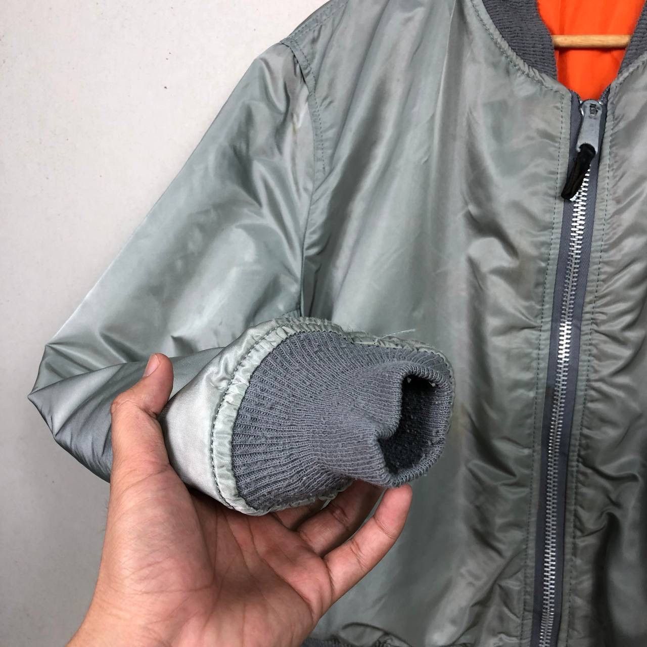 Alpha Industries Vintage Alpha Industries MA-1 Flight Jacket Bomber Jacket Size US L / EU 52-54 / 3 - 5 Thumbnail