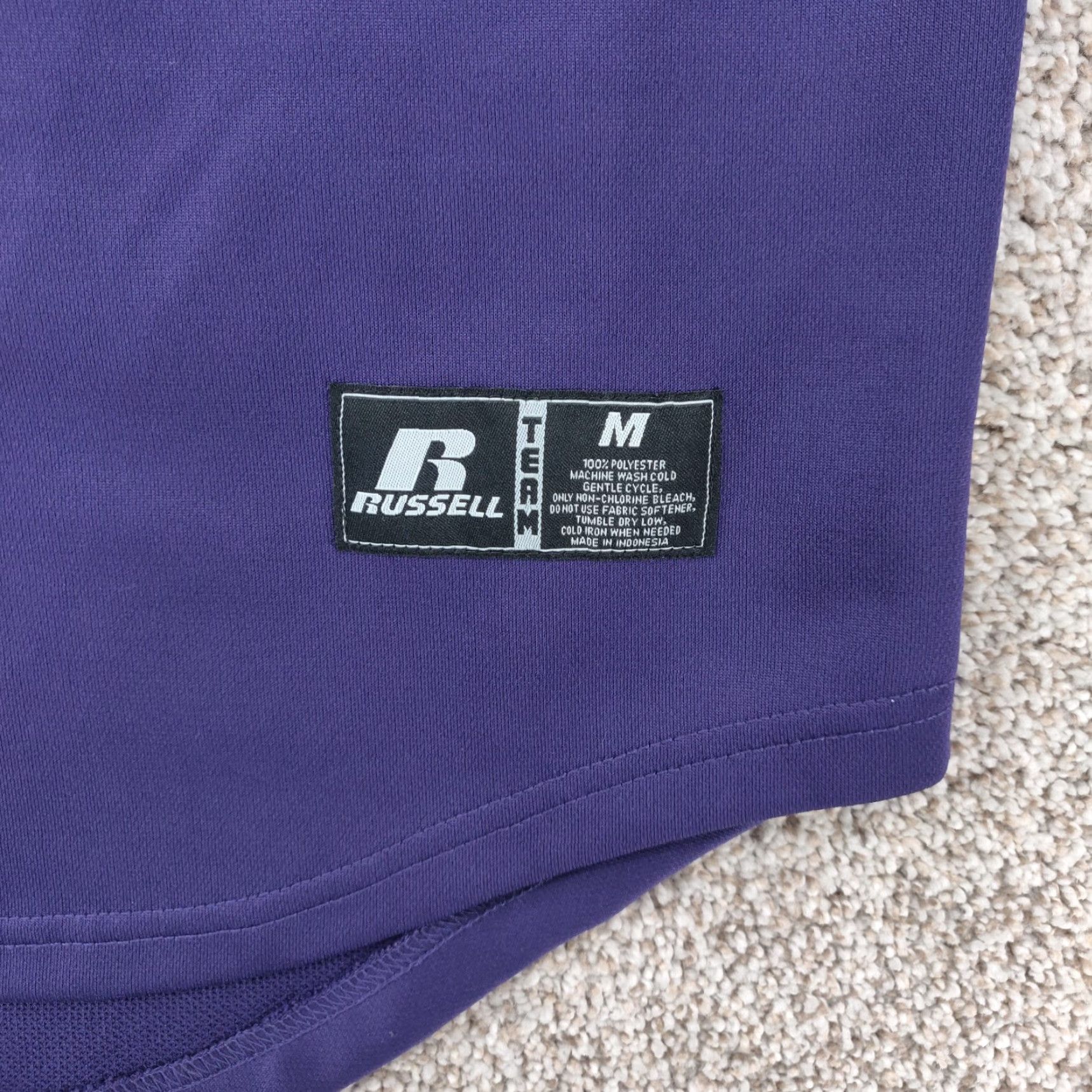 Russell Athletic VINTAGE Russell Athletic LA Lakers Jersey Shirt Mens M Purple 2010 Finals Button Regular Short Sleeve Crew Neck T-Shirt Purple Mens Basketball Size US M / EU 48-50 / 2 - 6 Thumbnail