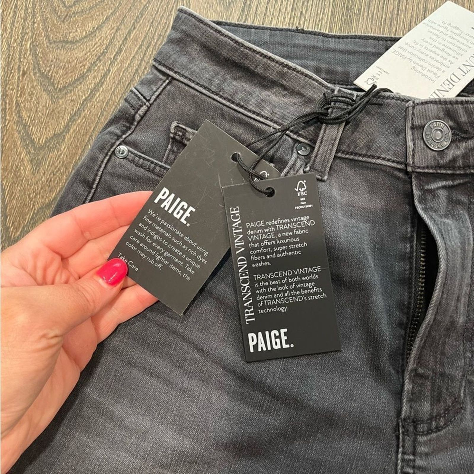 Paige NWT Paige Flaunt Curvy Jeans Bombshell Dark Magnet Size 27 Size 27" / US 4 / IT 40 - 13 Thumbnail