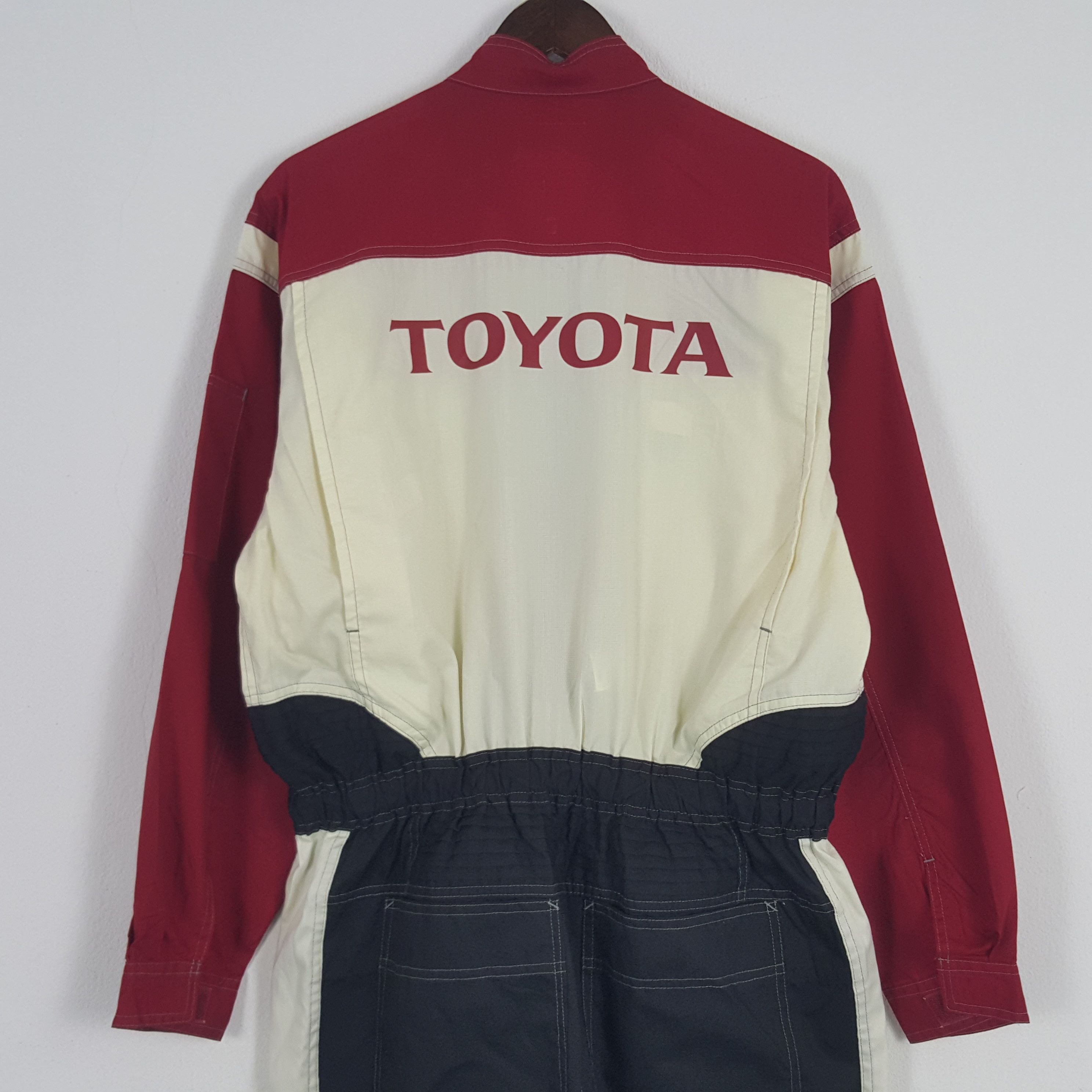 Japanese Brand × Sports Specialties × Vintage Vintage Toyota Racing Sport Coverall Jumpsuit Jacket Size US L / EU 52-54 / 3 - 2 Thumbnail