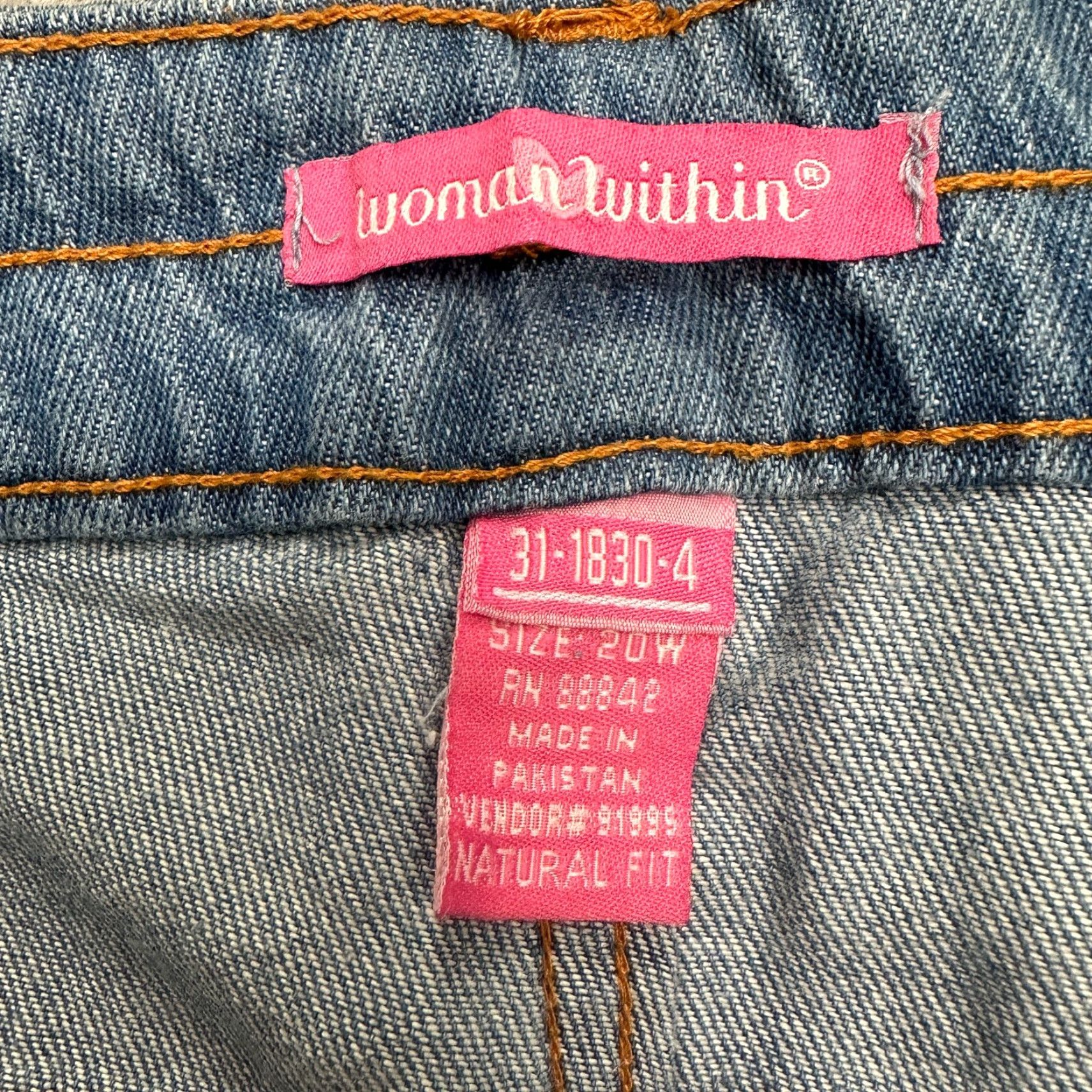 Vintage Woman Within Denim Jeans 20W Womens Blue Straight Casual NWOT 42x31 Natural Fit Size 42" / US 20 - 6 Thumbnail
