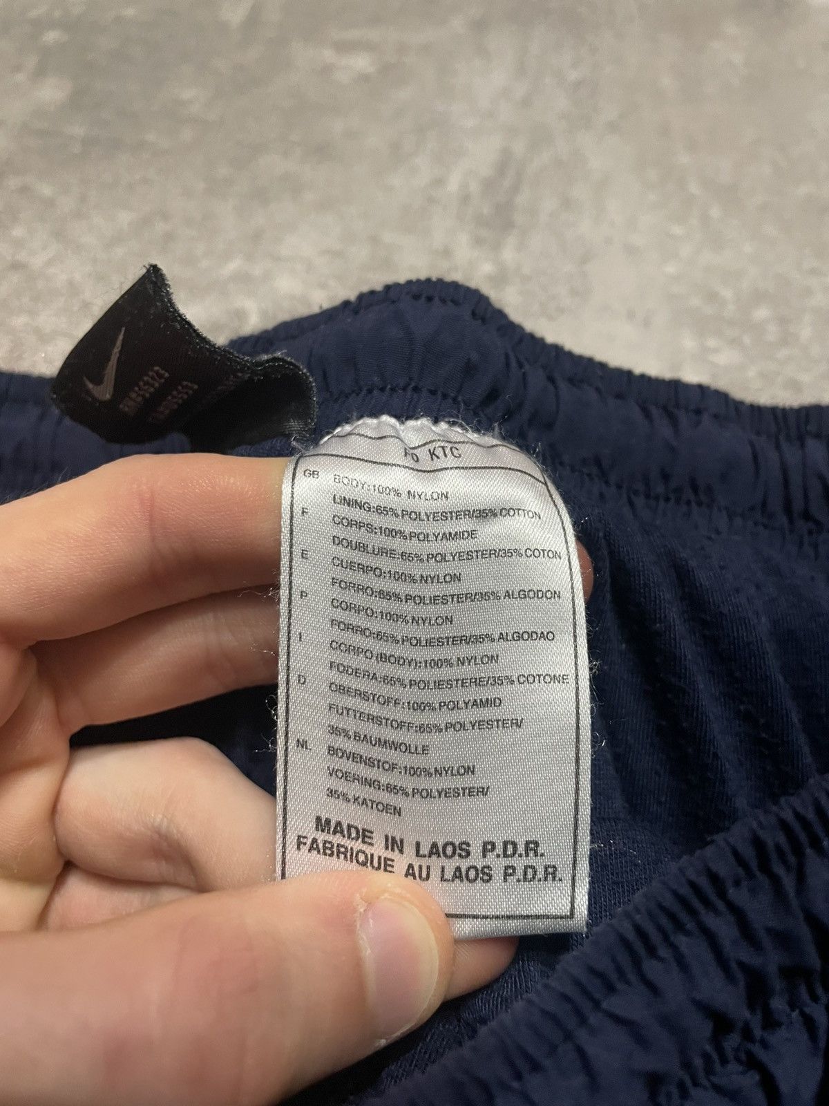 Nike Vintage Nike Parachute Nylon Track Pants Navy Blue Size M Size US 32 / EU 48 - 10 Thumbnail