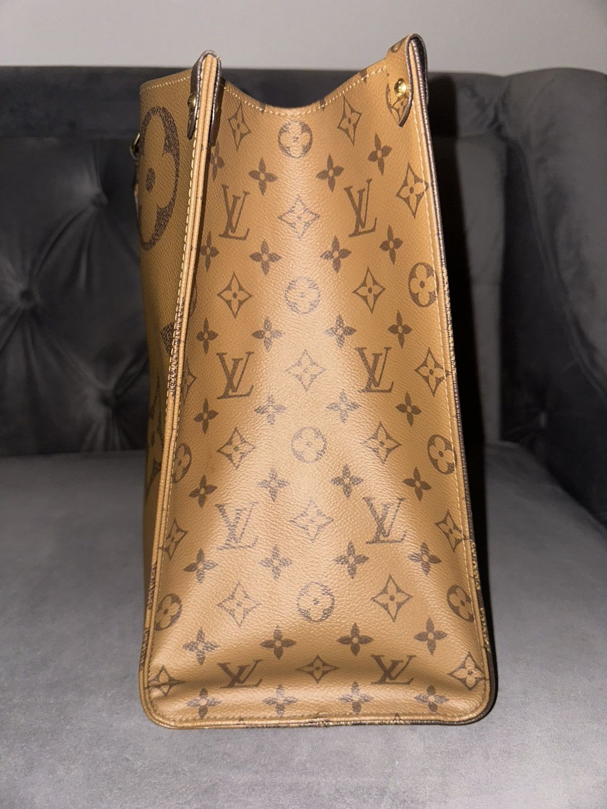 Louis Vuitton OnTheGo MM Size ONE SIZE - 6 Thumbnail