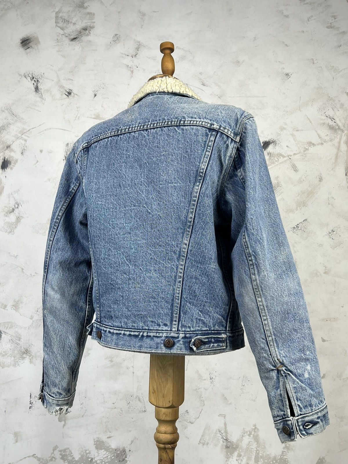 Levi's Vintage Levi’s Sherpa Denim Jacket Size S - M 38 Size S / US 4 / IT 40 - 5 Thumbnail
