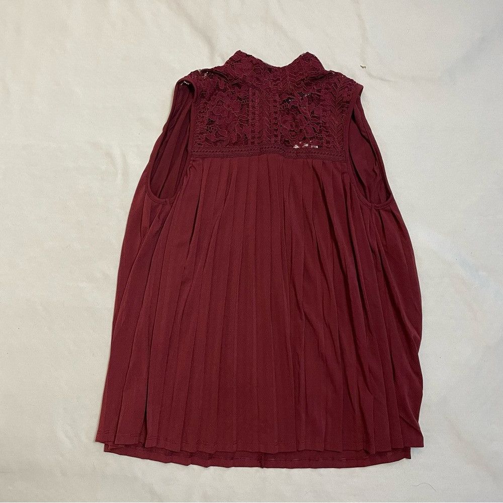 Other NWT New $68 Cable & Gauge Sleeveless Pleated Top With Embro Size S / US 4 / IT 40 - 5 Thumbnail