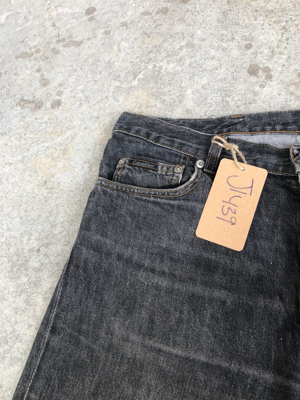 Calvin Klein Calvin Klein Distressed Jeans Slim Fit Size US 33 - 14 Thumbnail