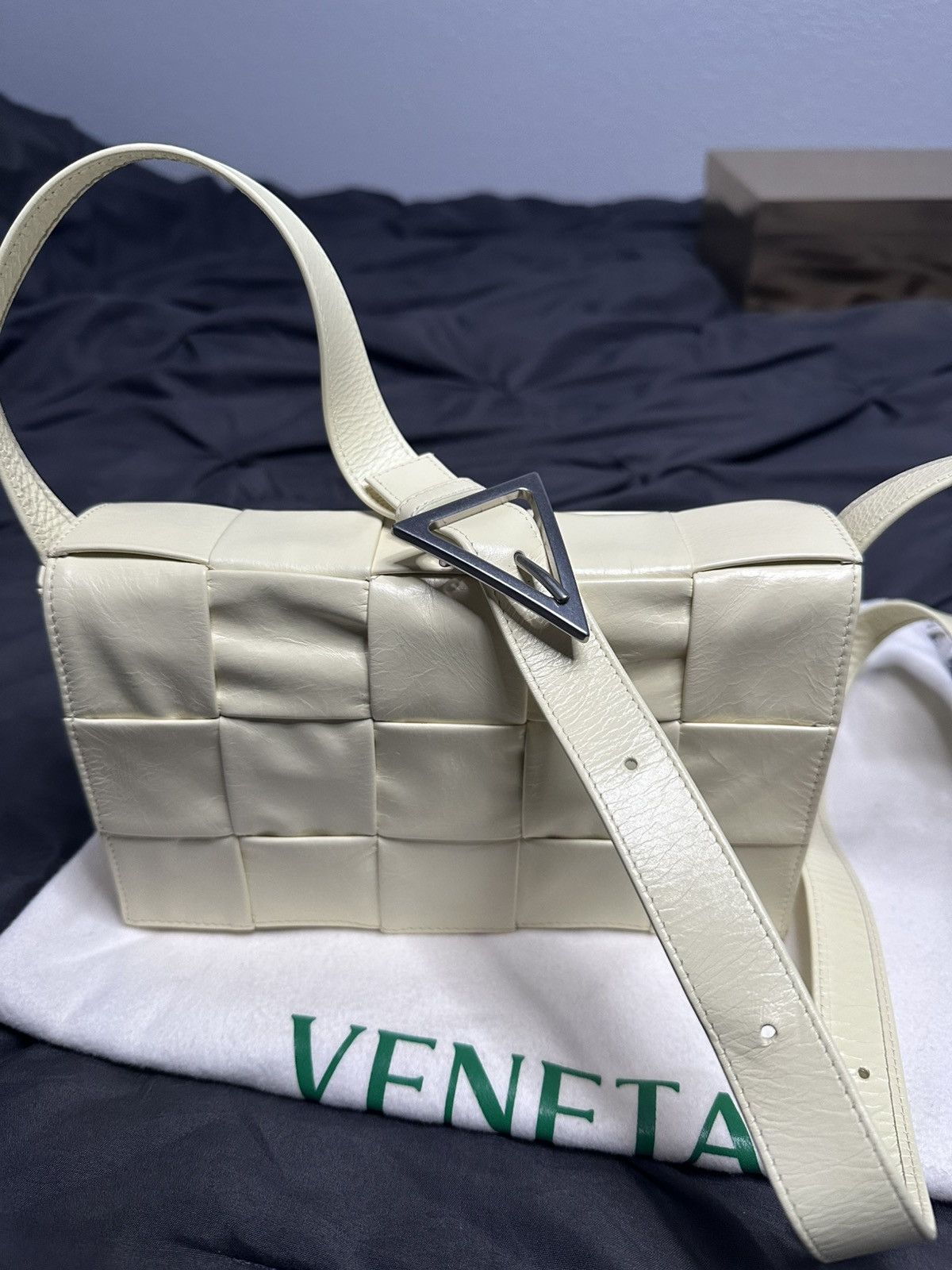 Bottega Veneta Bottega Veneta Cassette Crossbody Bag Size ONE SIZE - 4 Thumbnail