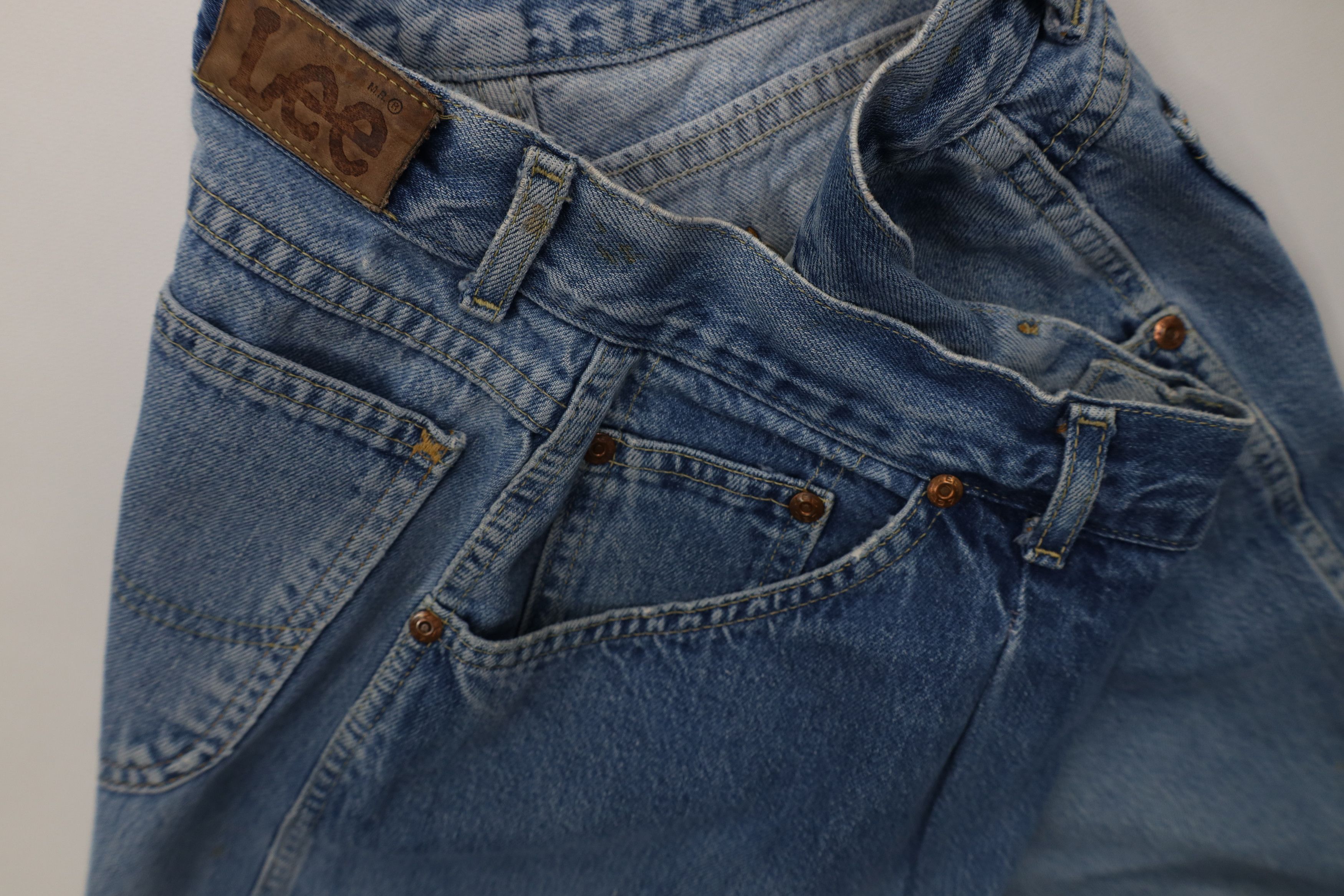 Lee Vintage 90s Lee Relaxed Tapered Leg Denim Jeans Blue USA Size 36" / US 14 / IT 50 - 9 Thumbnail
