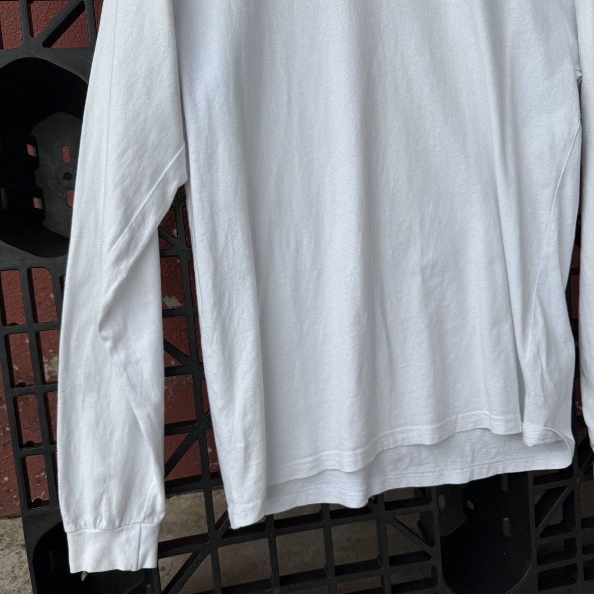 Santa Cruz Skateboards Embroidery Mark Gonzales Graphic Y2K Skateboard Tee Size US M / EU 48-50 / 2 - 5 Thumbnail