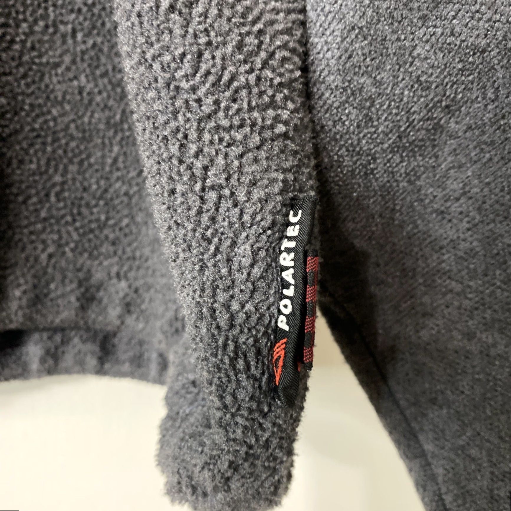 Vintage Woolrich Jacket Mens Large Half Zip Black Polyester Fleece Outdoor 1/2 Zip Insulated Stand-Up Collar Casual Winter Size US L / EU 52-54 / 3 - 2 Thumbnail