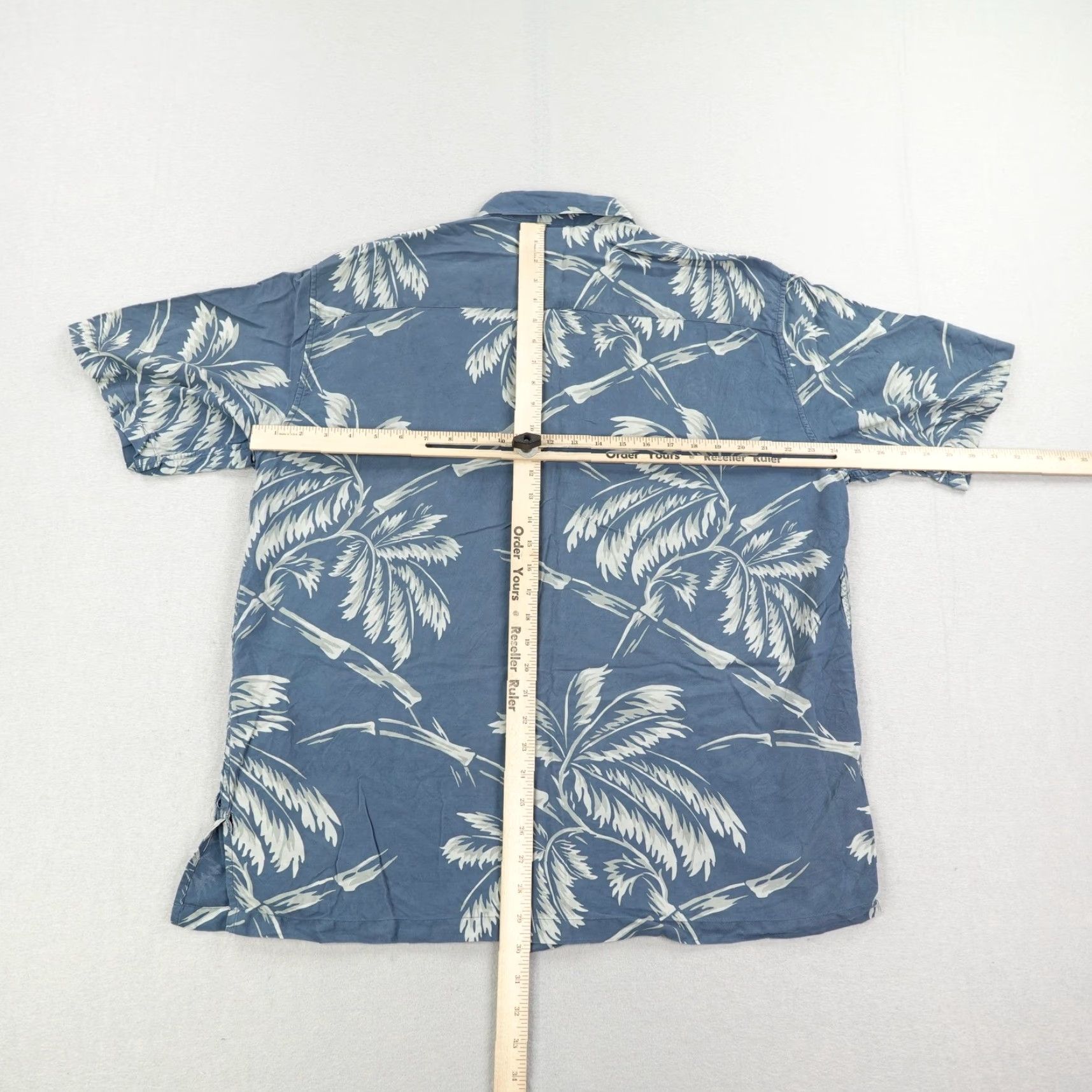 Tori Richard VINTAGE Tori Richard Shirt Men XL Blue Silk Palm Tree Hawaiian Aloha Button-Up Camp Beach Floral 60s 70s Mens Size US XL / EU 56 / 4 - 6 Thumbnail