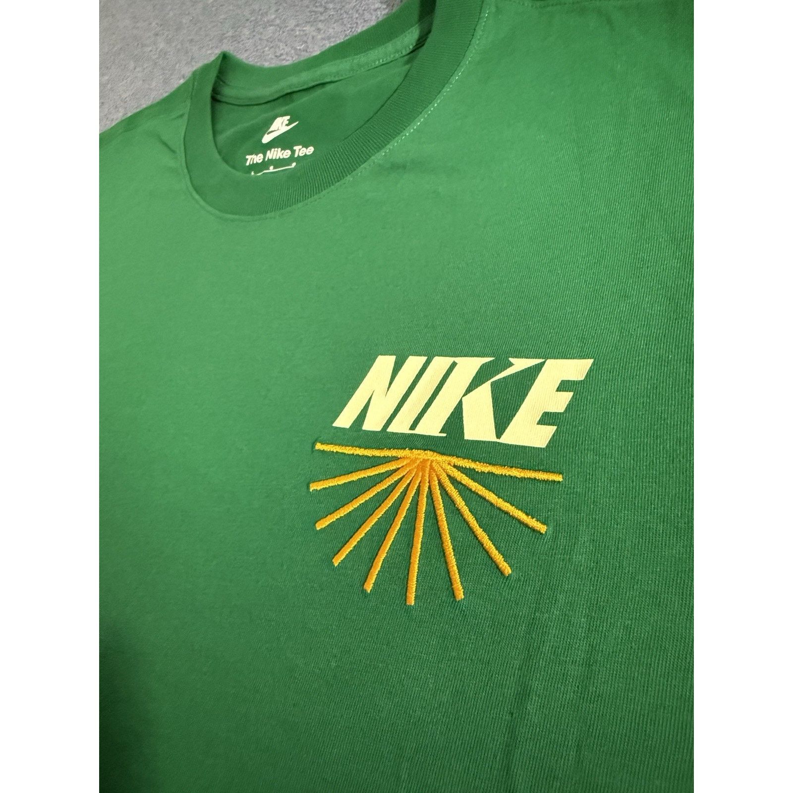 Nike NIKE NSW Ground Your Sole Tee, New With Tags Size L Size US L / EU 52-54 / 3 - 5 Thumbnail