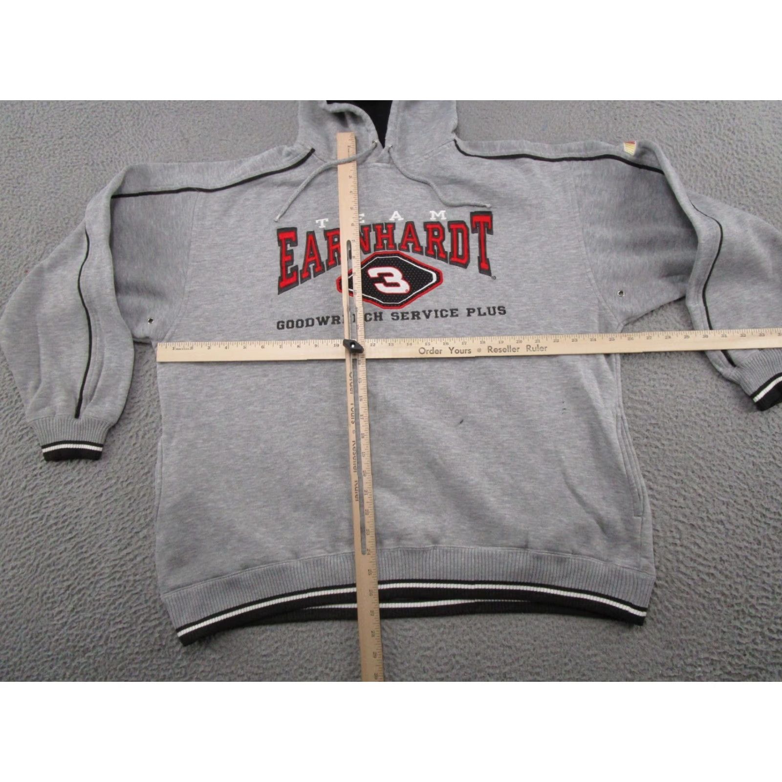 Vintage VINTAGE Y2K Dale Earnhardt Chase Authentics Embroidered Hoodie Size L Gray Read Mens Size US L / EU 52-54 / 3 - 5 Thumbnail