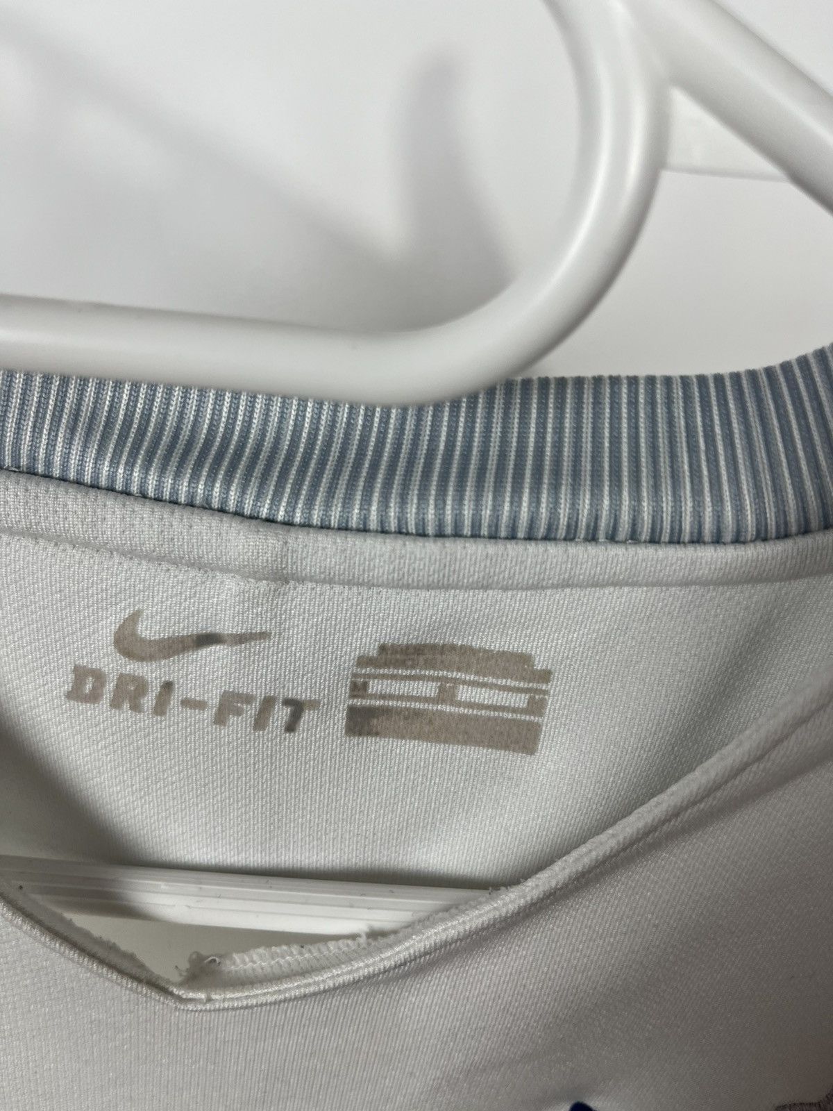Nike Nike England Home Jersey 2016 Euro Dri-Fit Size M Size US M / EU 48-50 / 2 - 9 Thumbnail