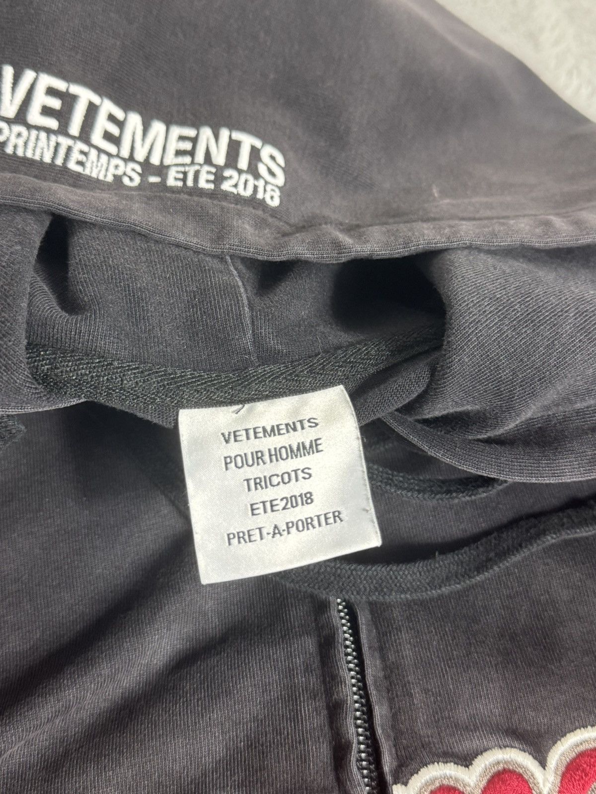 Vetements Vetements bro zip ss18 Size US S / EU 44-46 / 1 - 4 Thumbnail