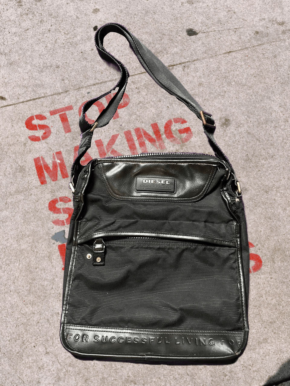 One Size Black Bag DIESEL logo Y2K