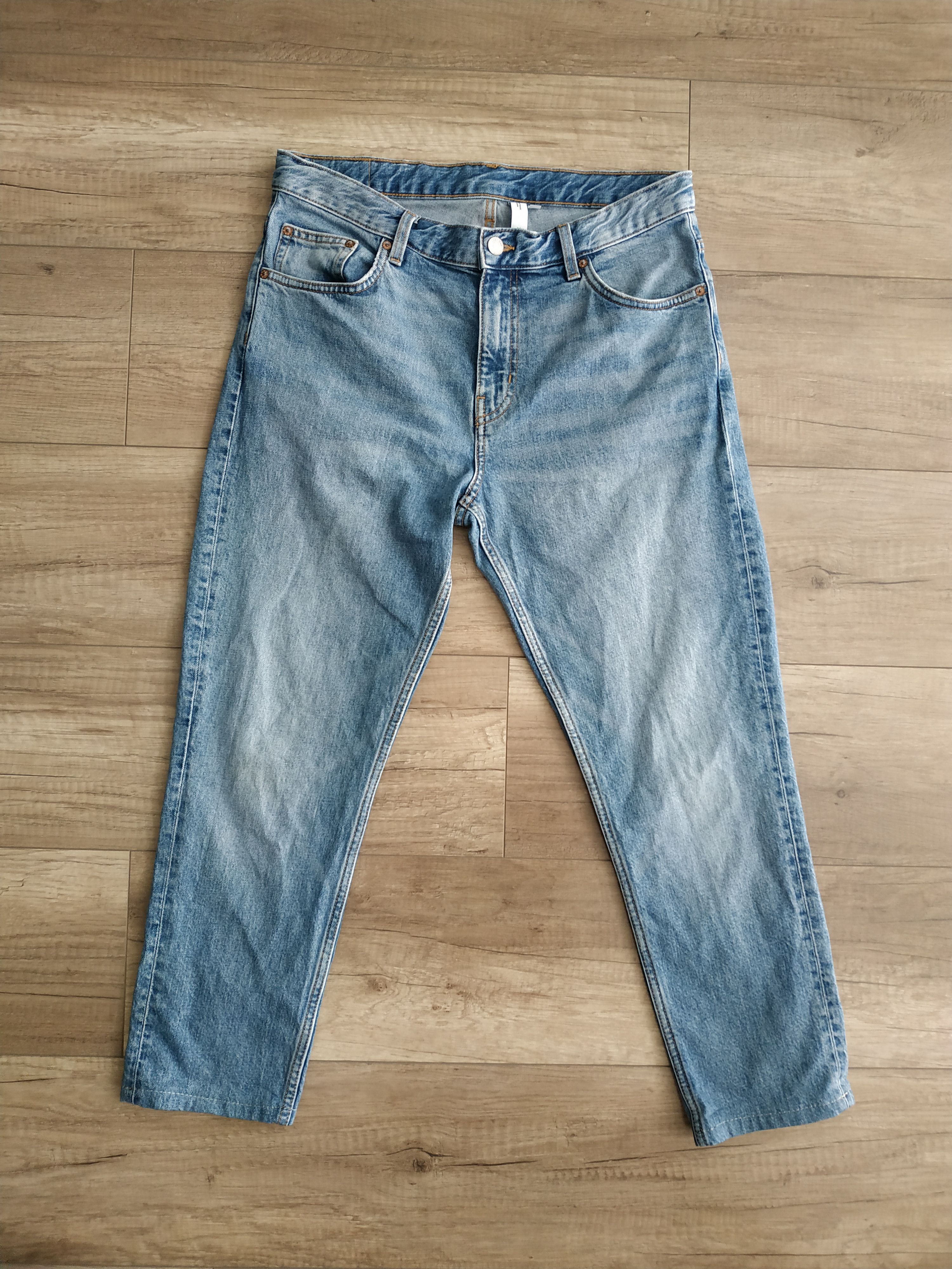 Weekday Weekday Men's Slim Tapered Jeans, W31 L32. Lee, Levi's Size US 31 - 1 Thumbnail