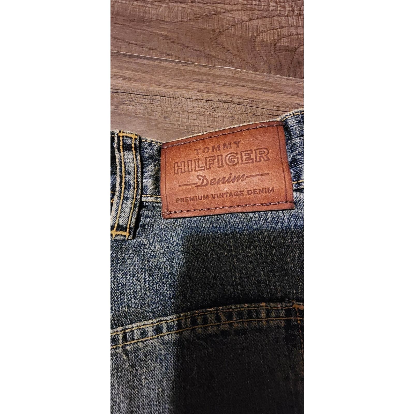 Tommy Hilfiger Tommy Hilfiger Denim Carpenter Shorts Leather Ptch Sz40 1197 Size US 40 / EU 56 - 6 Thumbnail