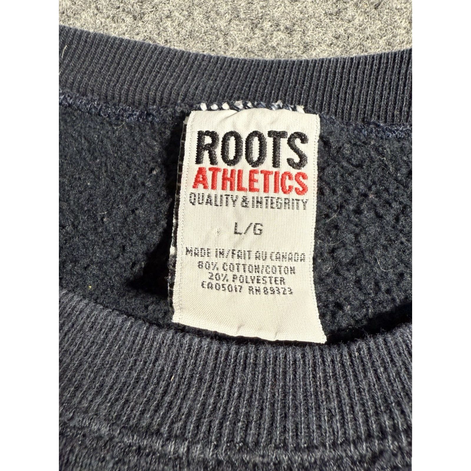 Roots VINTAGE Roots Sweatshirt Navy Blue L Mens Size Large Size US L / EU 52-54 / 3 - 3 Thumbnail