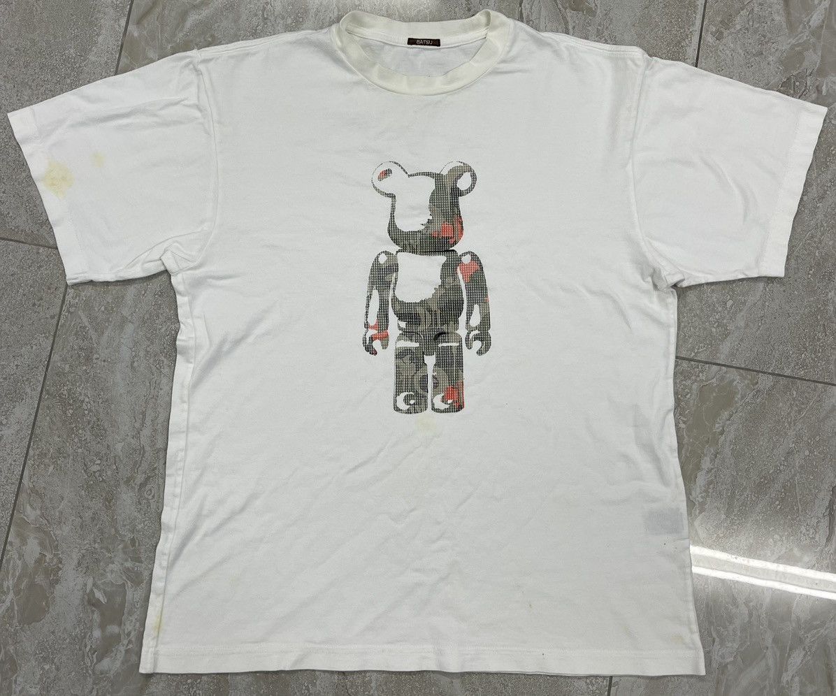 image of Bat-Su Medicom Bearbrick Tee Very in White, Men's (Size Medium)