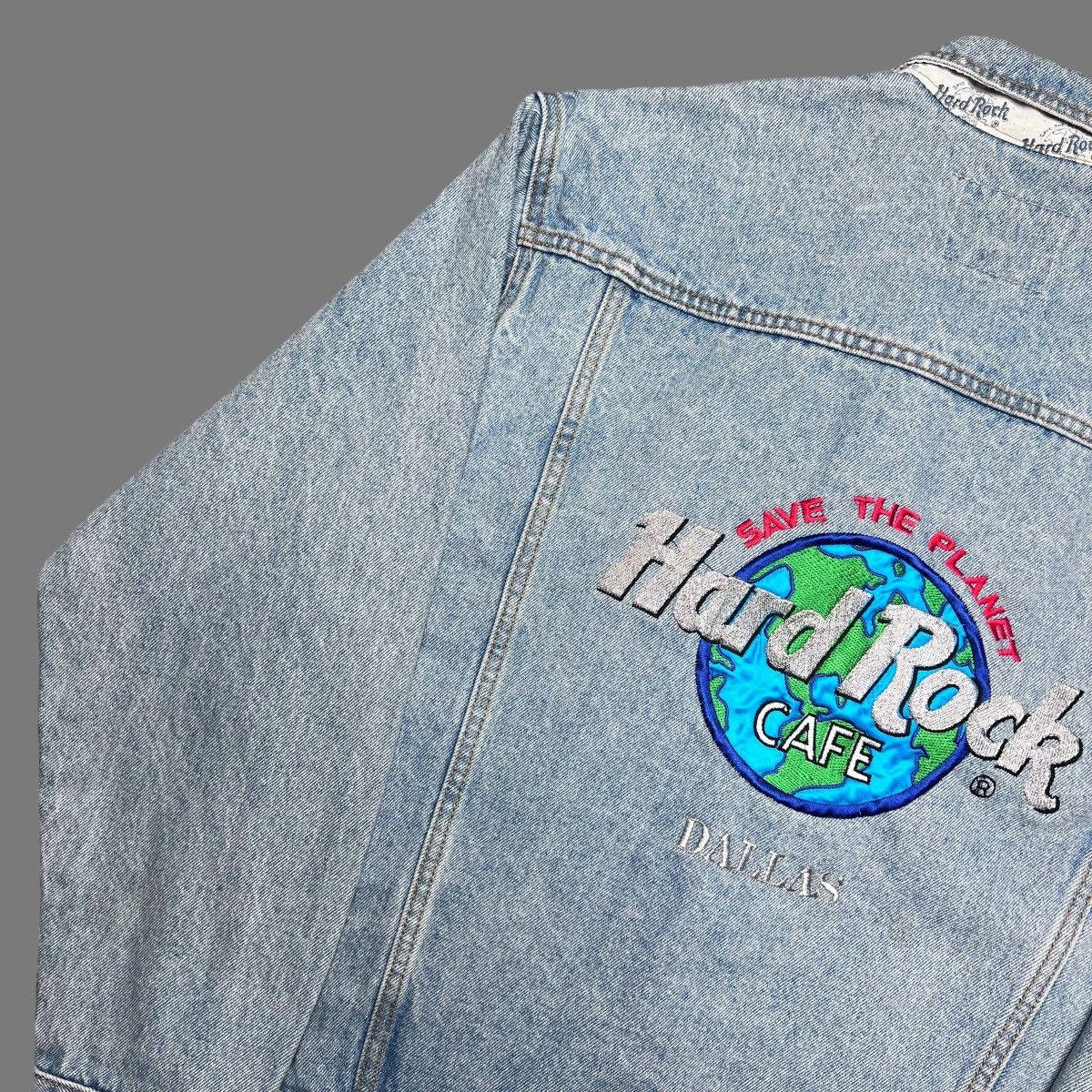 Hard Rock Cafe × Vintage Vtg 1990s Hard Rock Cafe Save The Planet Dallas Denim Jacket Size US S / EU 44-46 / 1 - 18 Thumbnail