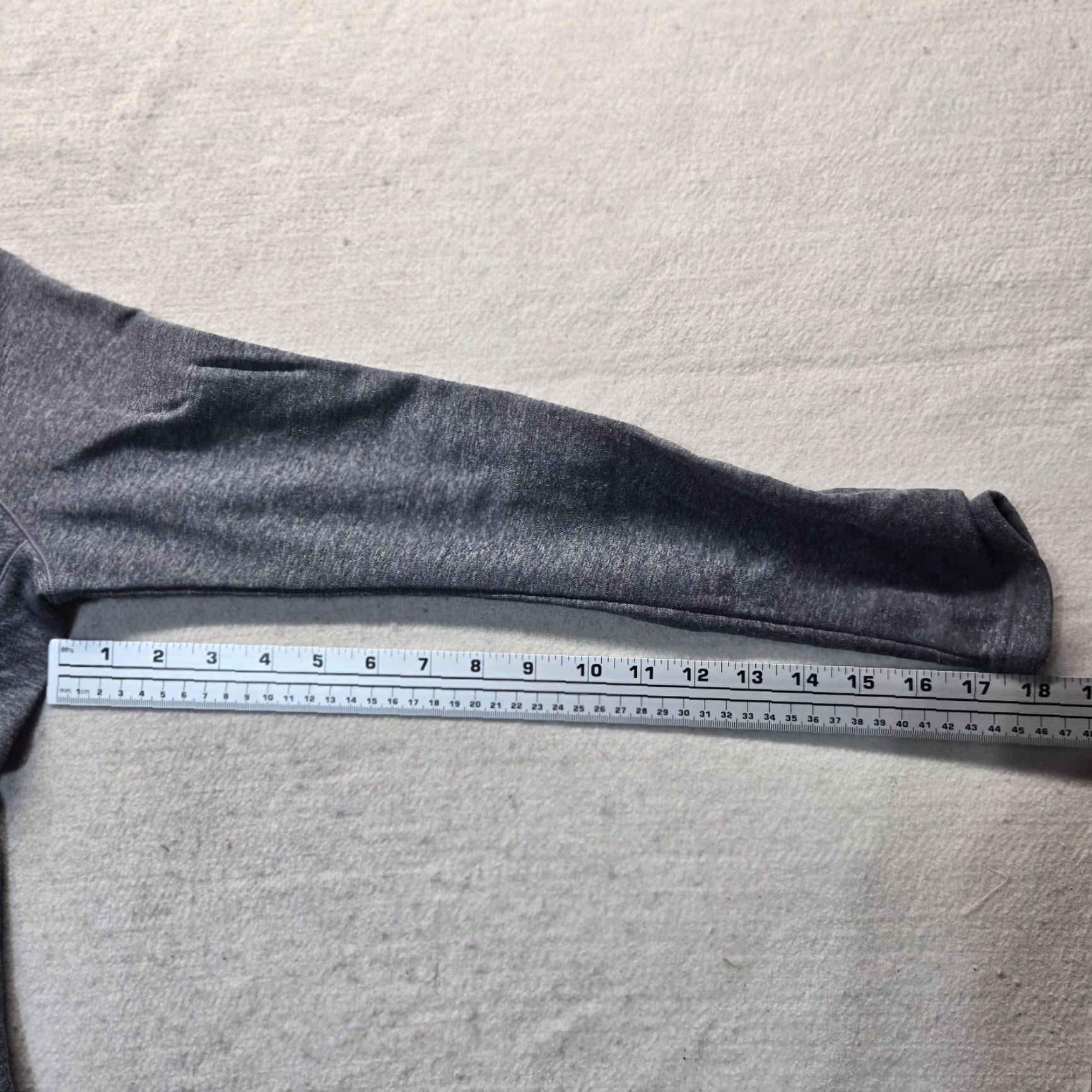 Champion Champion C9 Solid Grey Fleece Full Zip Athletic Jacket Womens XS Size XS / US 0-2 / IT 36-38 - 4 Thumbnail