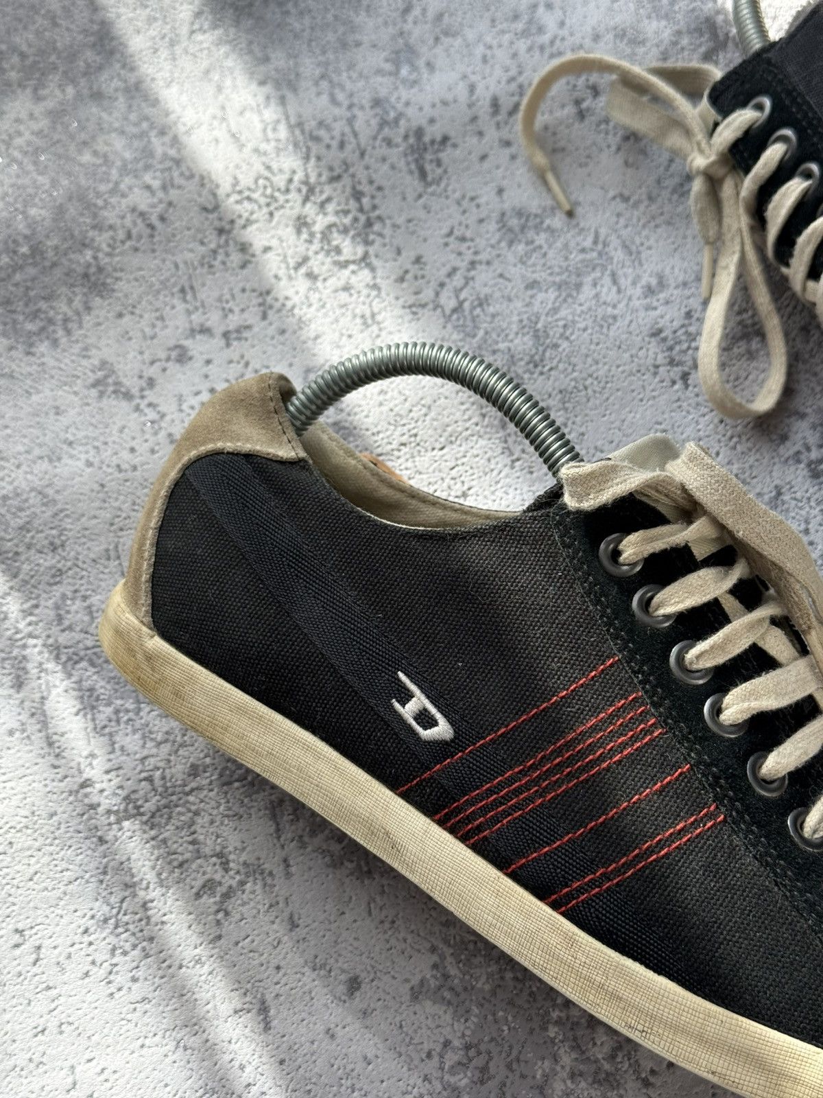 Diesel Vintage Diesel Canvas Rare Sneakers Shoes Size US 9 / EU 42 - 5 Thumbnail