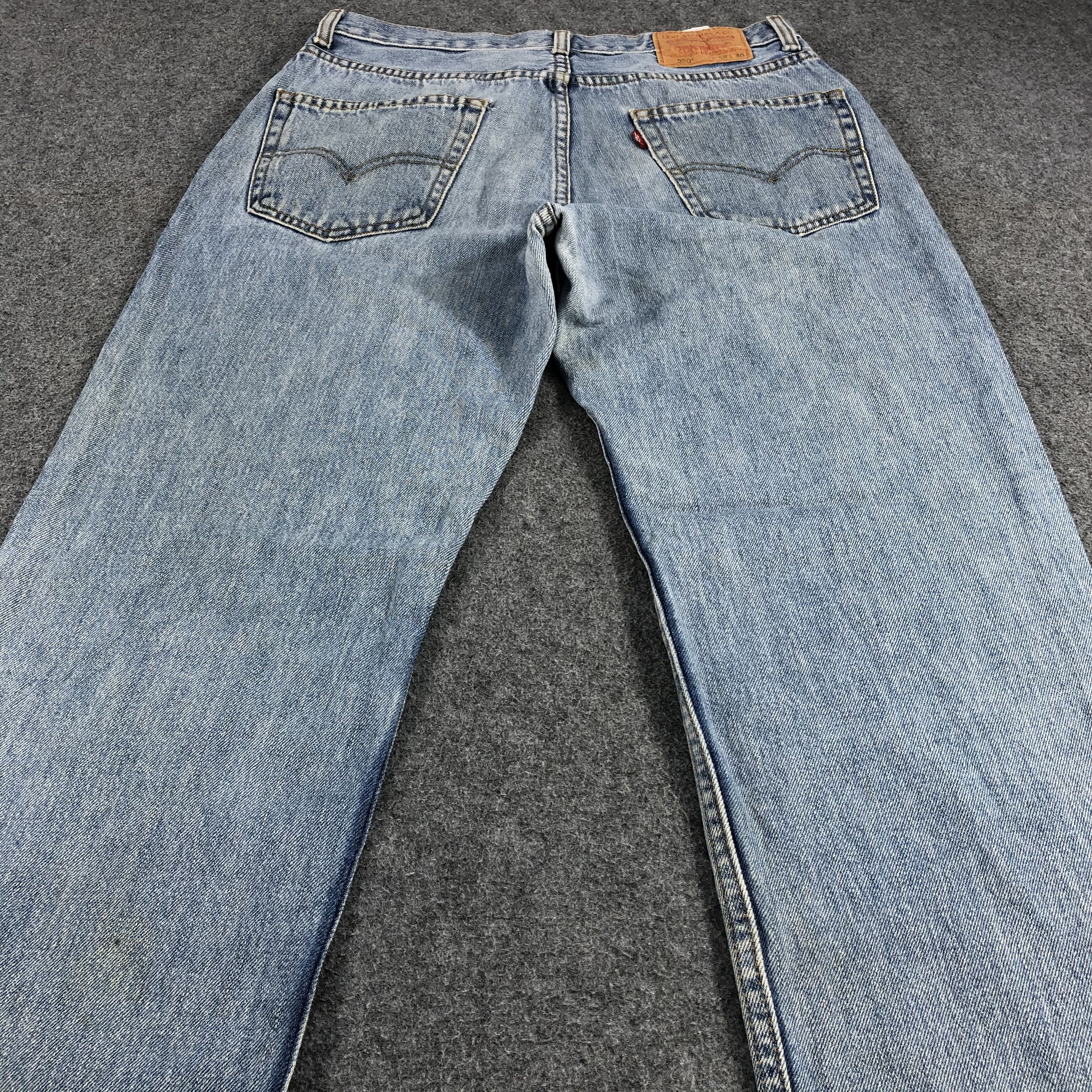 Levi's Vintage Levis 550 Jeans Stone Wash Distressed Hem KJ536 Size US 32 / EU 48 - 4 Thumbnail