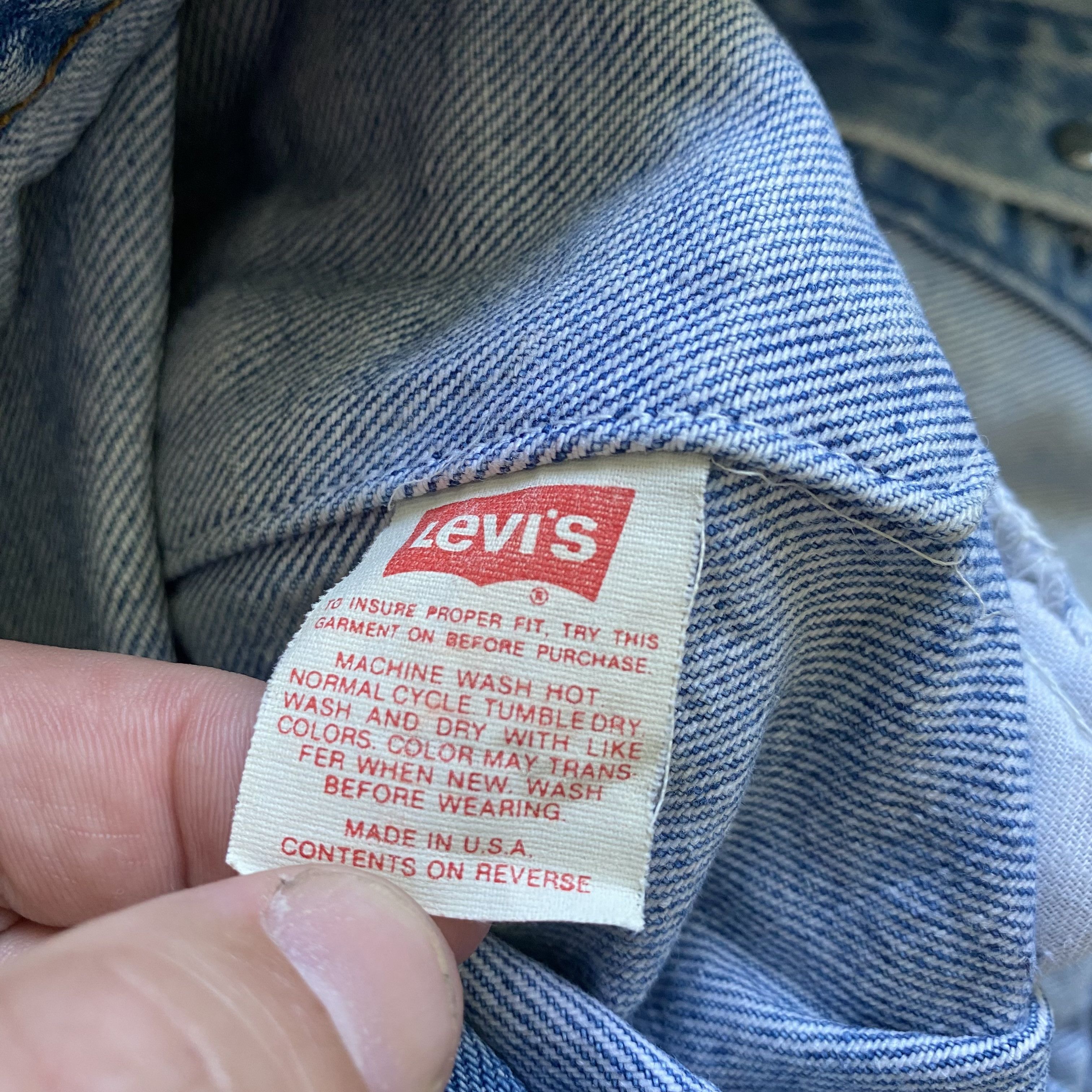 Levi's Vintage Clothing Vintage 80-90s Faded Levis denim jacket Made in USA Size US M / EU 48-50 / 2 - 10 Thumbnail