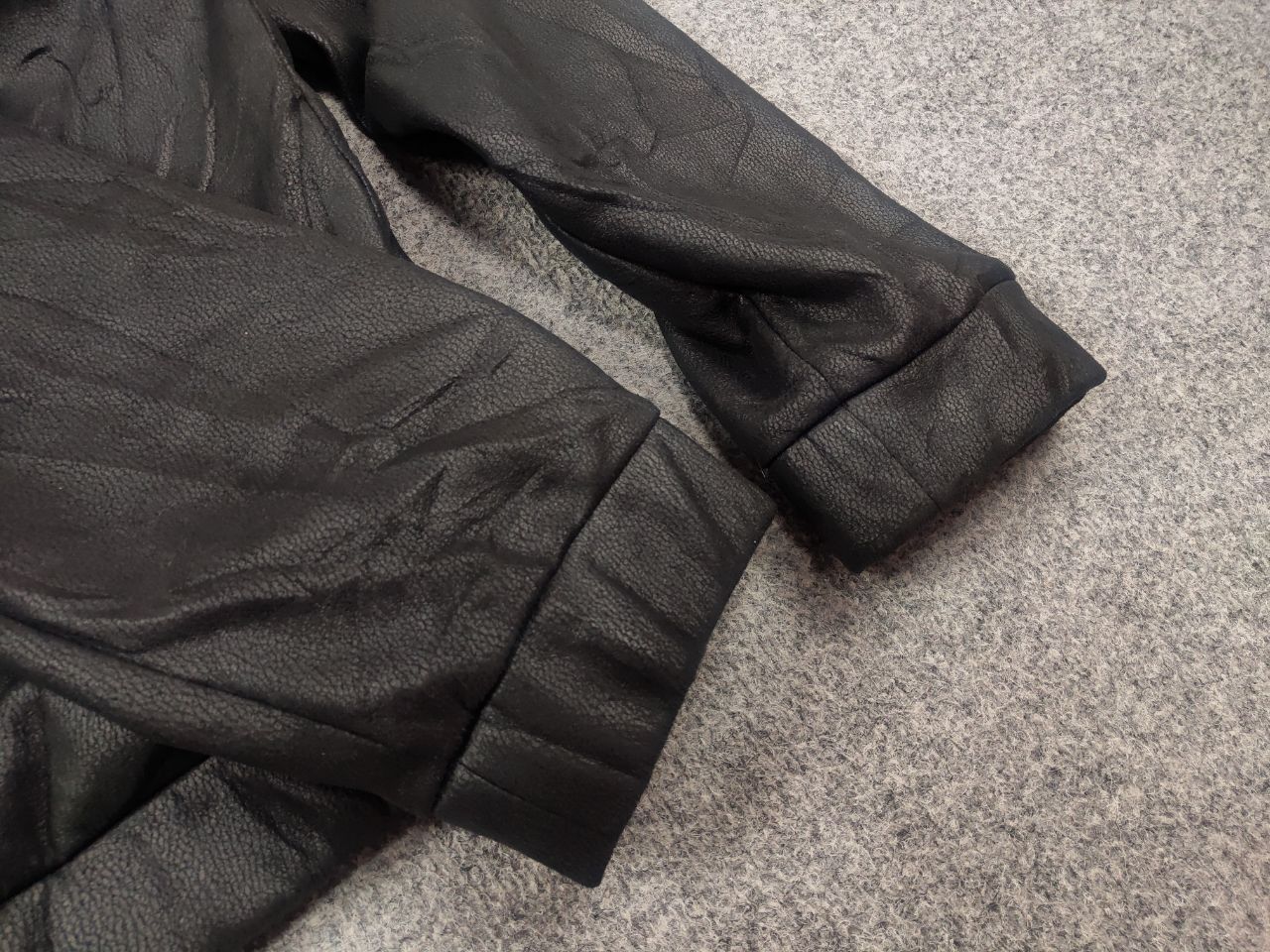 Billabong Billabong Faux Leather Black Bomber Hooded Jacket Vintage Size US XL / EU 56 / 4 - 10 Thumbnail