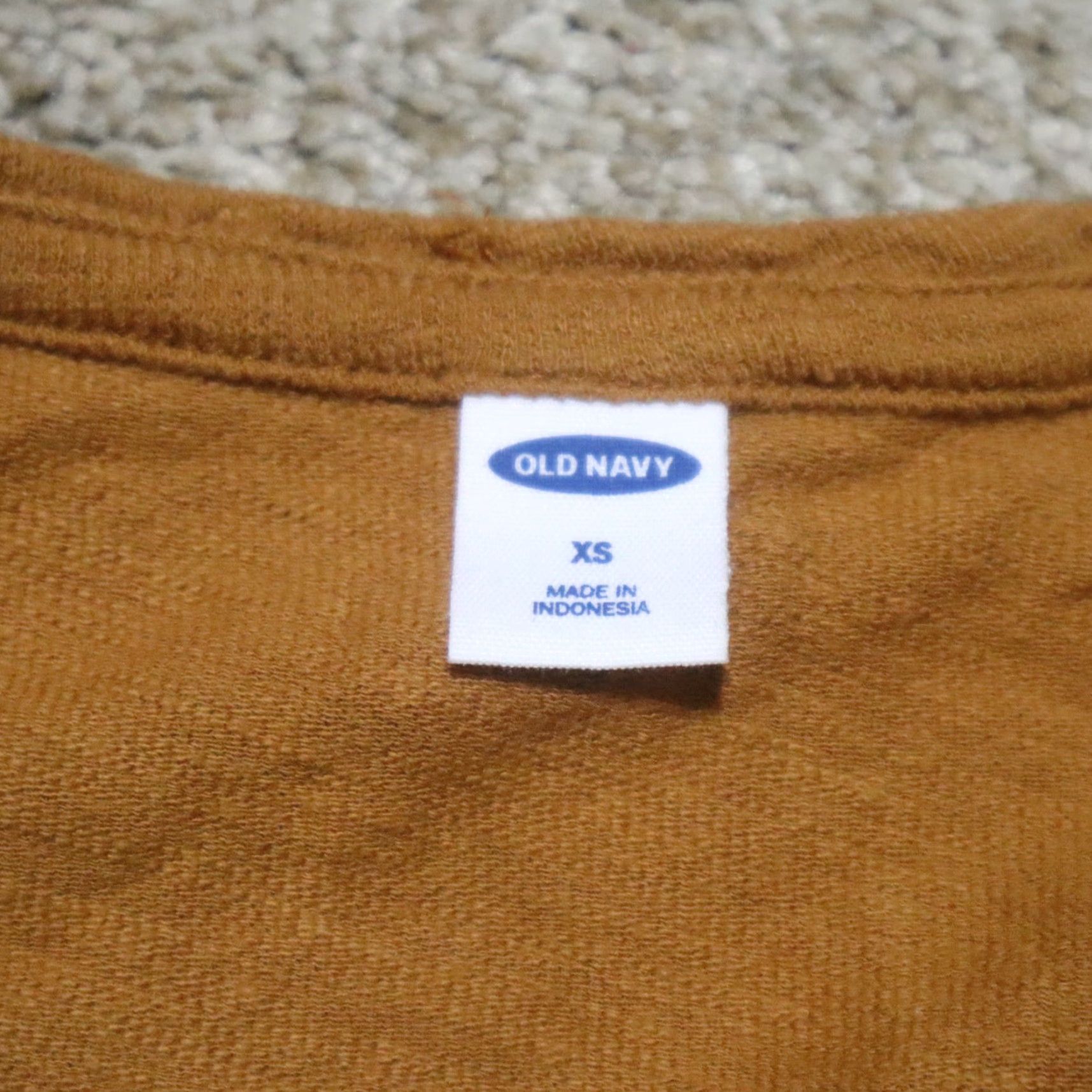 Old Navy Old Navy Shirt Women's XS V-Neck Short Sleeve Brown - Casual Knit T-Shirt Adults, Basic Stretchable Colorful City Style Size 26" / US 2 / IT 38 - 2 Thumbnail