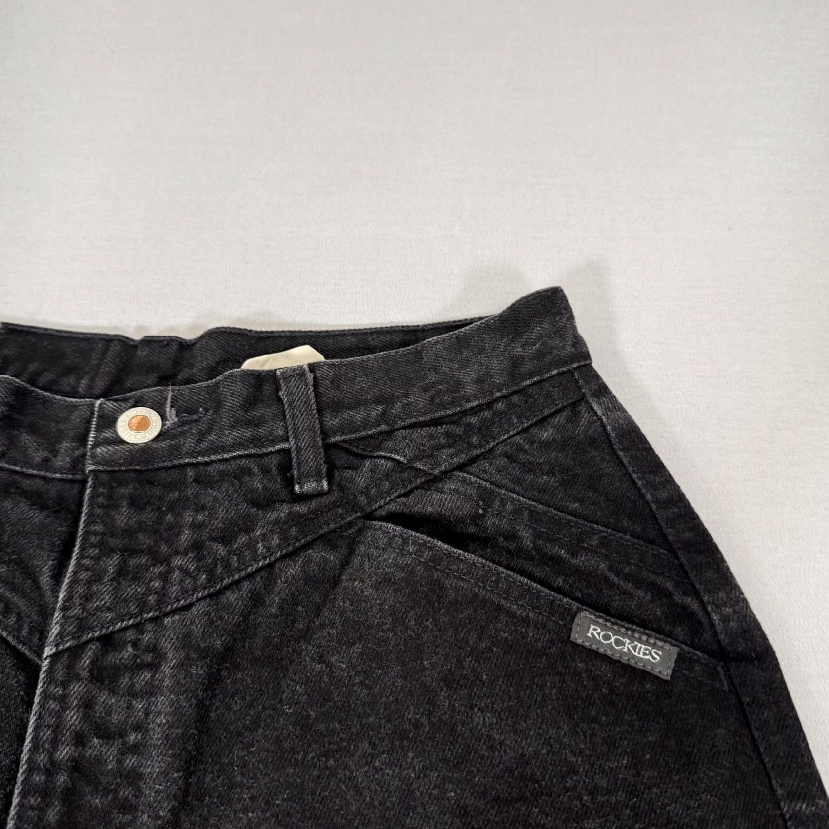 Vintage VINTAGE Rocky Mountain Jeans Womens 13 Black Slim Fit Denim Pants 90s Size 34" / US 12 / IT 48 - 3 Thumbnail