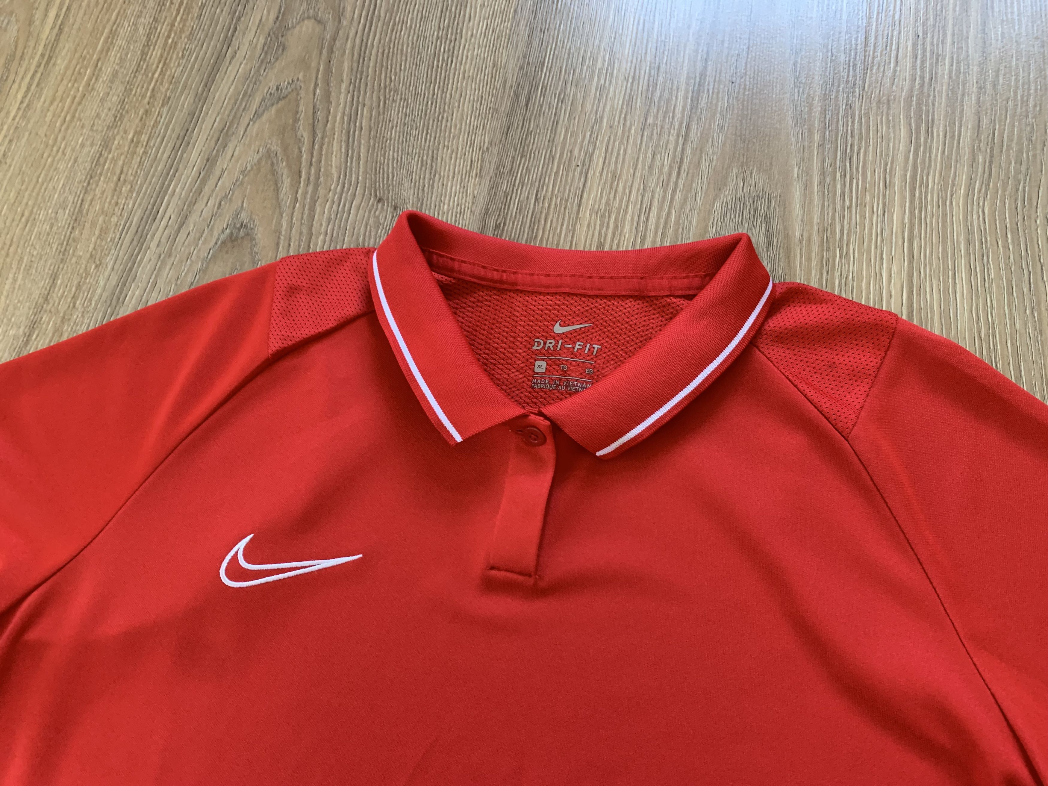 Nike Nike Womens Red Sport Polo T Shirt Size XL / US 12-14 / IT 48-50 - 4 Thumbnail