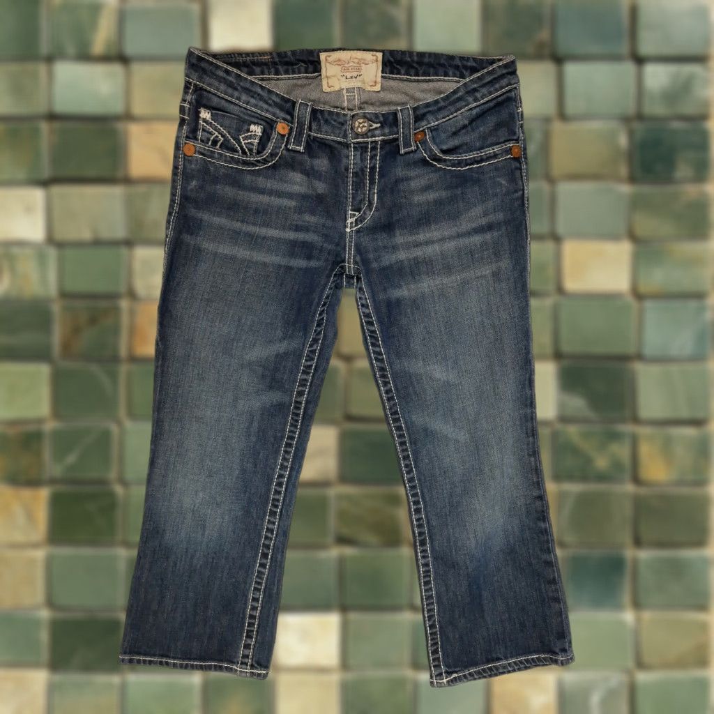 Denime Big Star LIV Capri Stretch Denim Crop Jeans Womens Size 28 Blue 5-Pocket Design Slim Crop Star Embroidered 21in Inseam Jeans Size 28" / US 6 / IT 42 - 1 Thumbnail