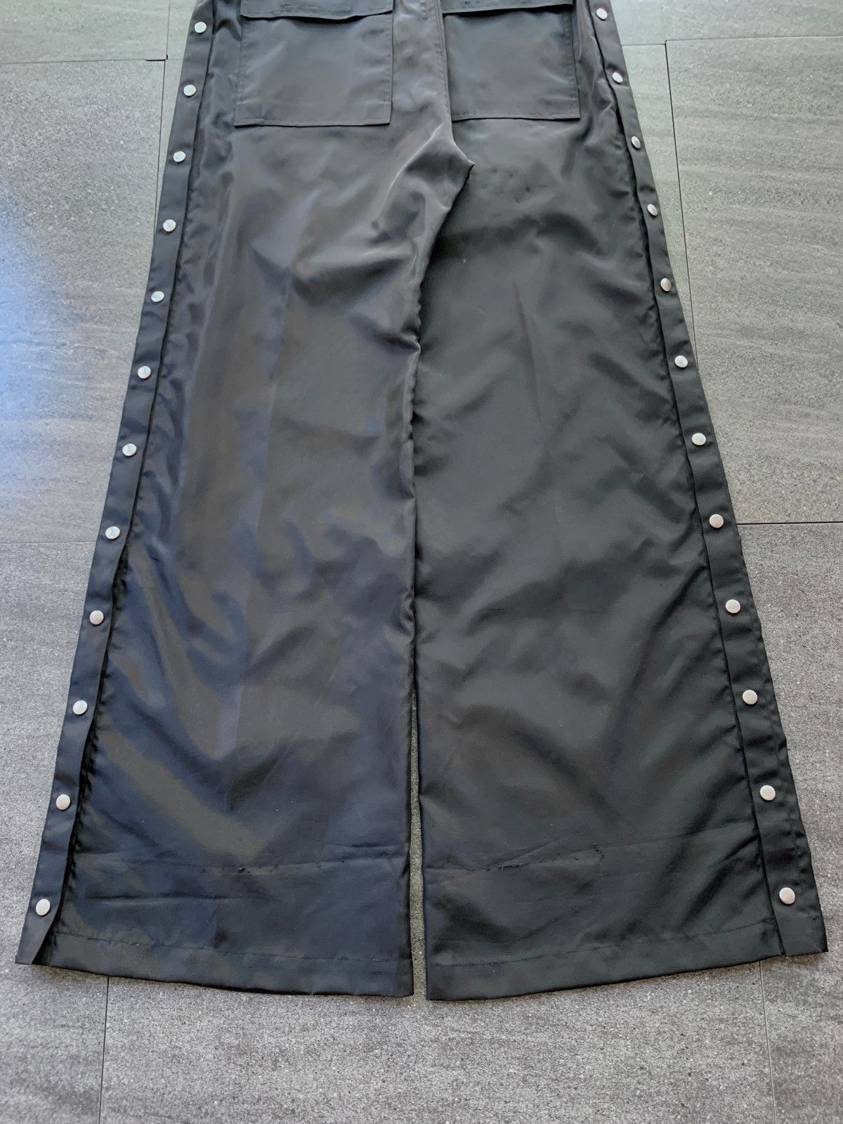 Rick Owens FREE TAX! Nylon Wideleg Pusher Pants Size US 34 / EU 50 - 6 Thumbnail
