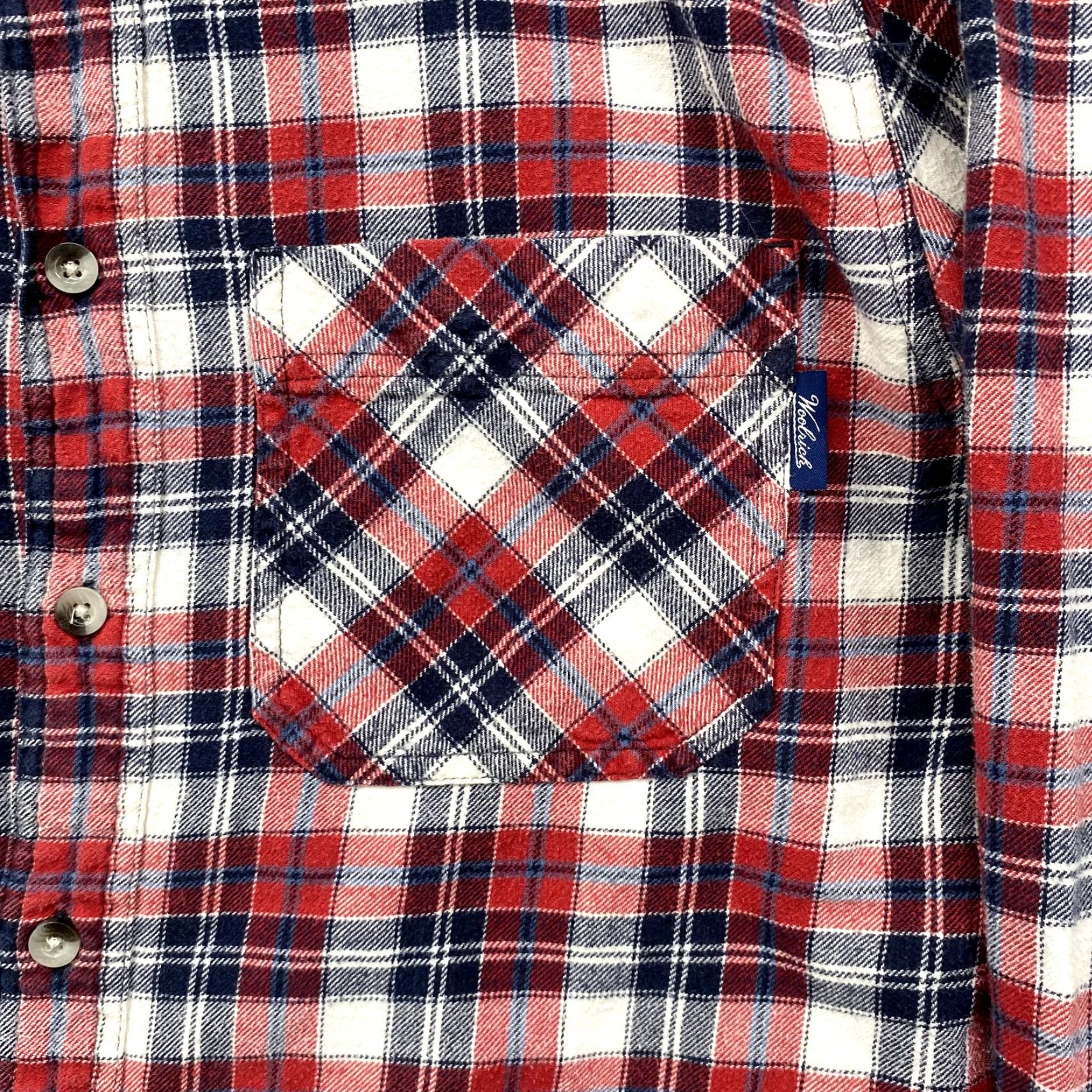 Vintage VINTAGE Woolrich Shirt Plaid Flannel Button-Up Outdoor Mens Adult Medium Red Size US M / EU 48-50 / 2 - 4 Thumbnail
