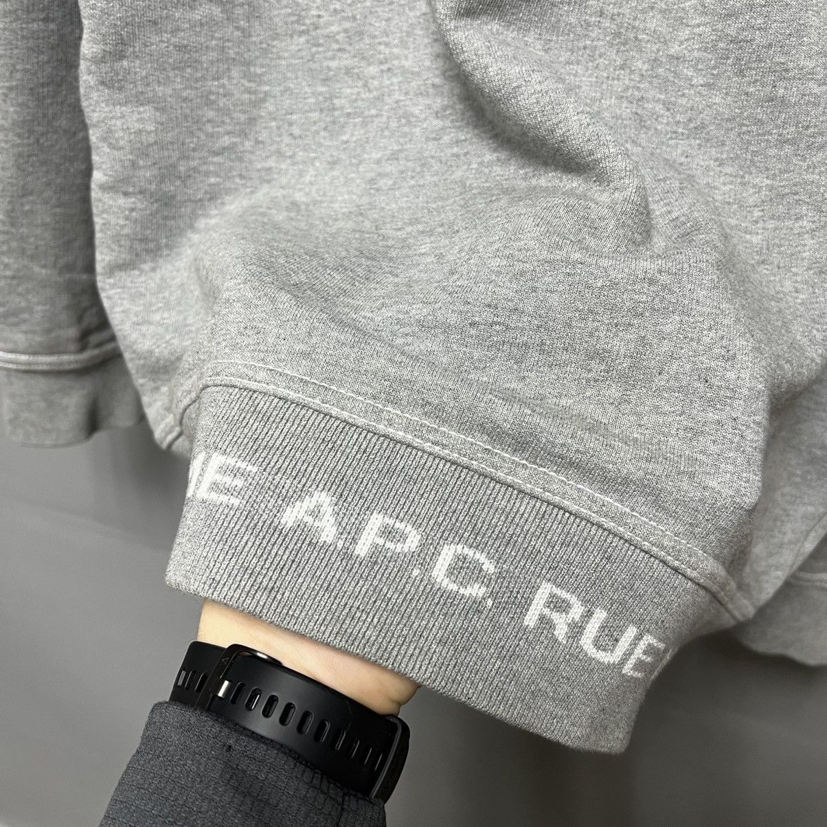 A.P.C. A.P.C. Sweatshirt Crewneck Men’s Size US S / EU 44-46 / 1 - 15 Thumbnail